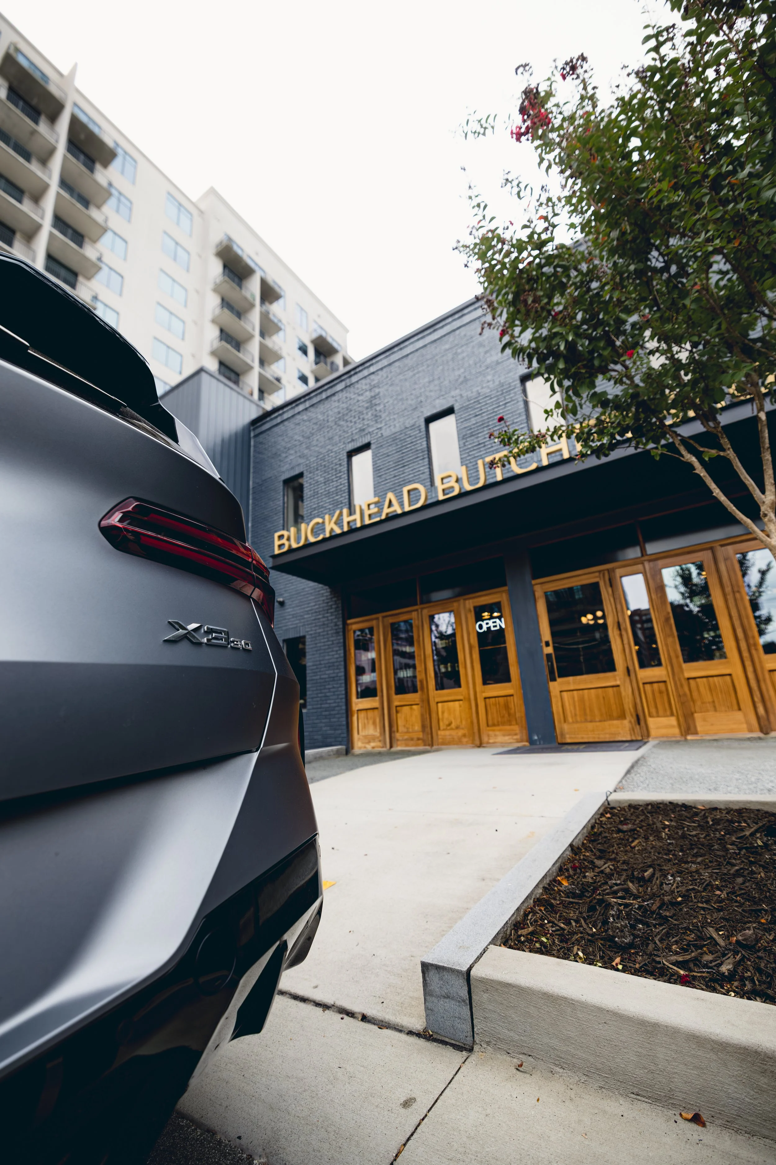 ChristanxBMW-2.jpg