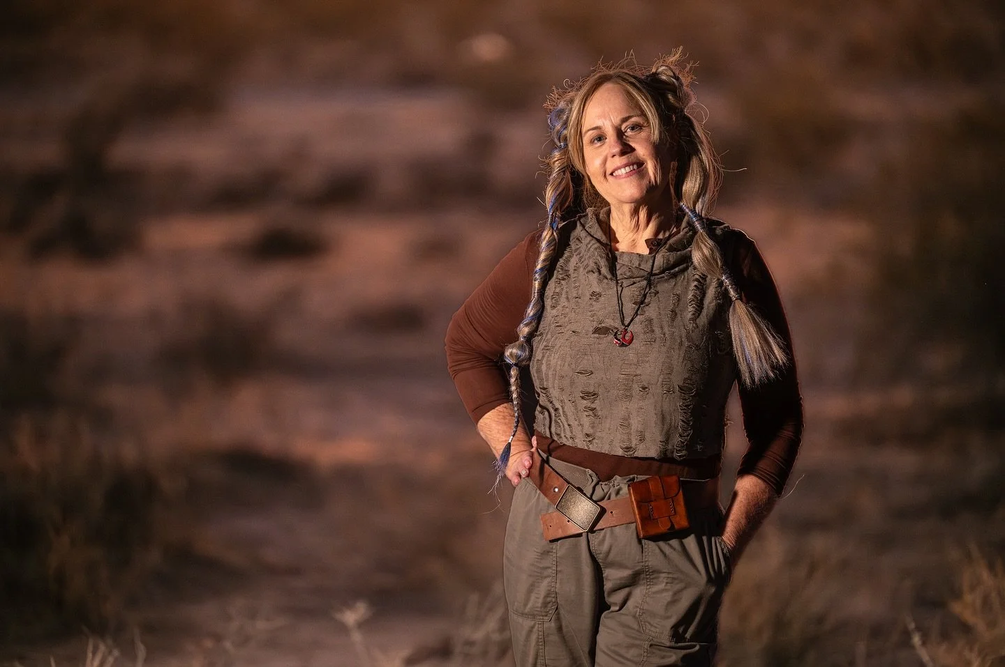 More images captured during Outpost77 event at Twin Suns Ranch.

#starwarscosplay #outpost77 #twinsunsranch #socalphotographer #godoxlighting #magmodxl