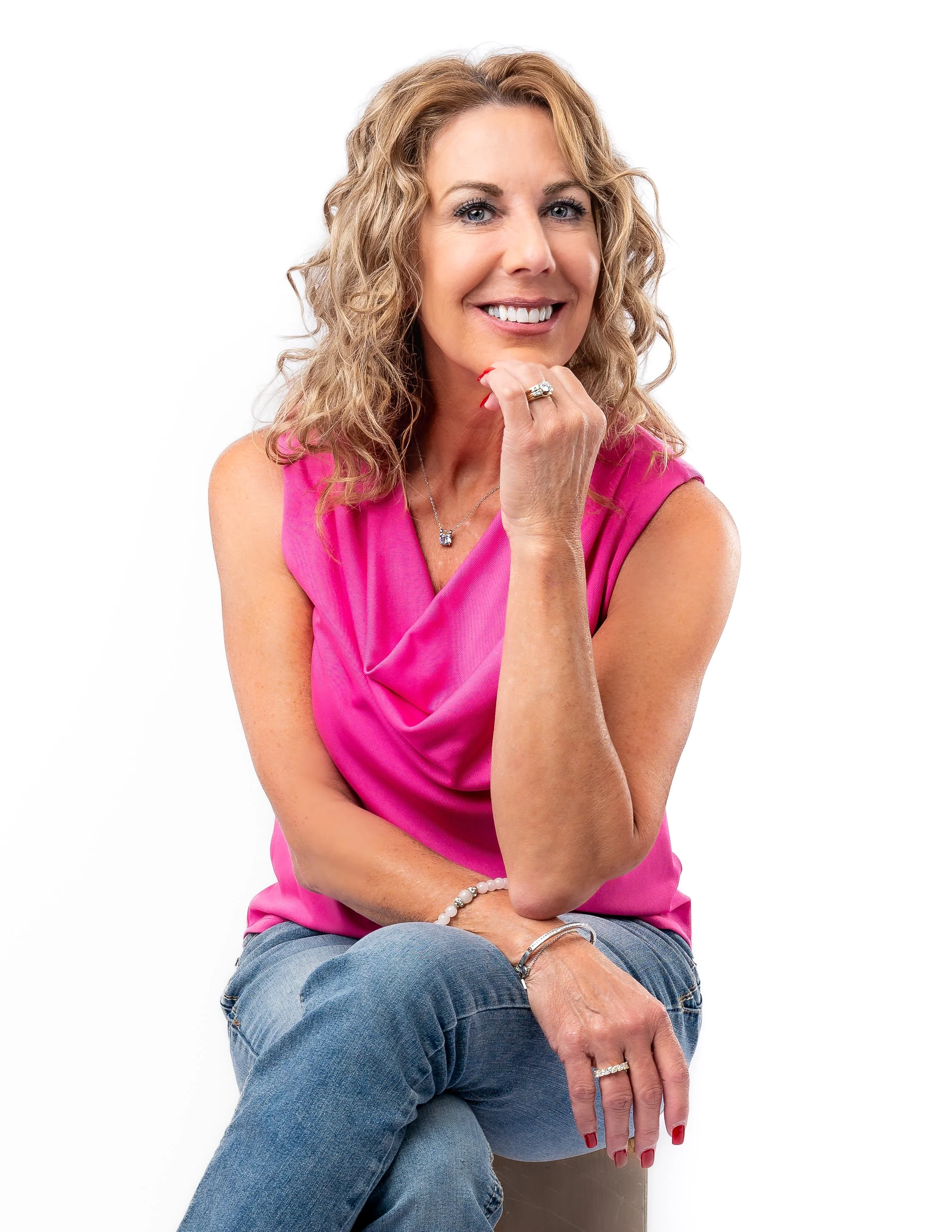 Kristin-028-Low-portrait-16x9-tall.jpg