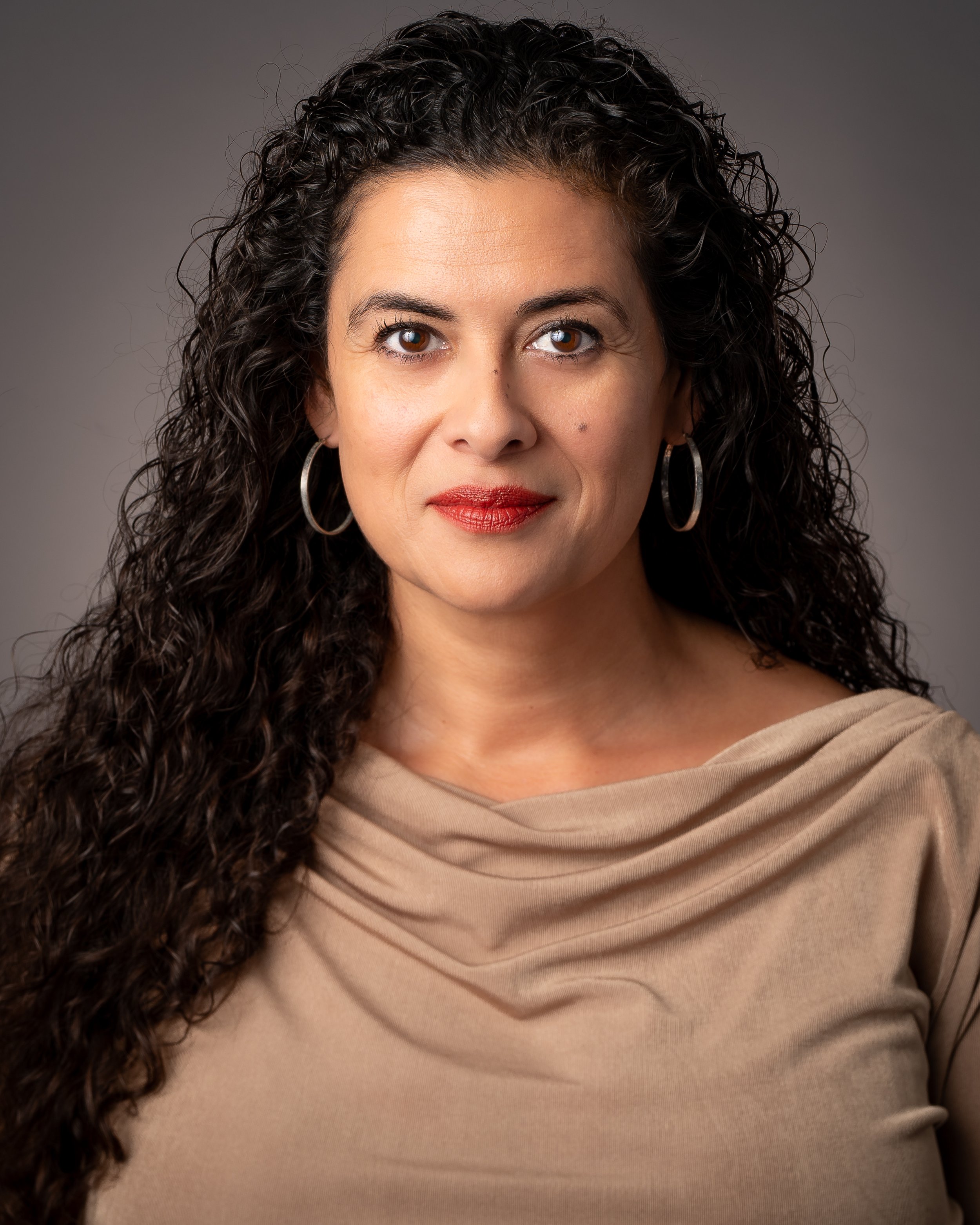 Veronica Reyes-005-8x10.jpg