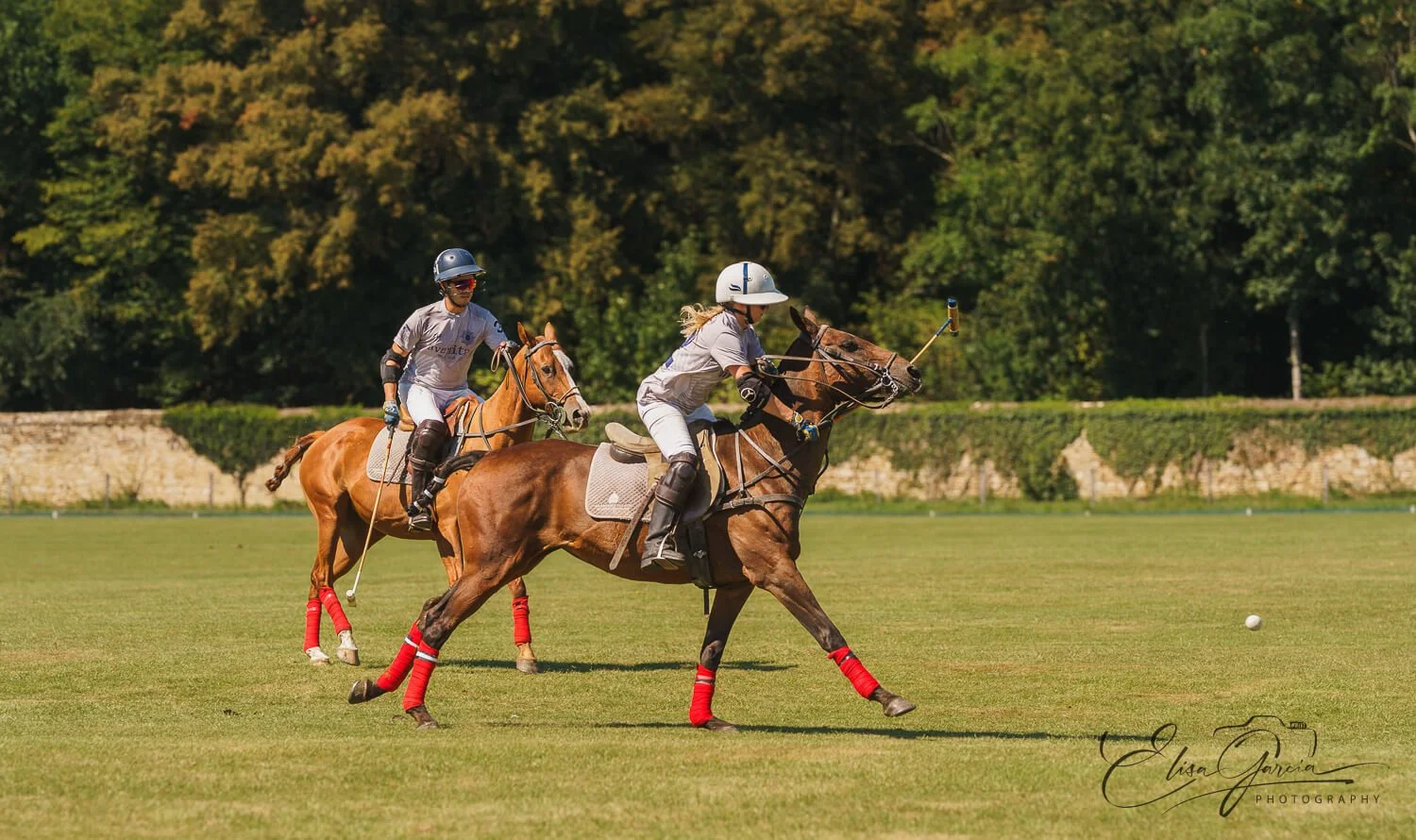 Jockey balle jeu polo Domaine de Courances - Elisa Garcia photography shooting sportif