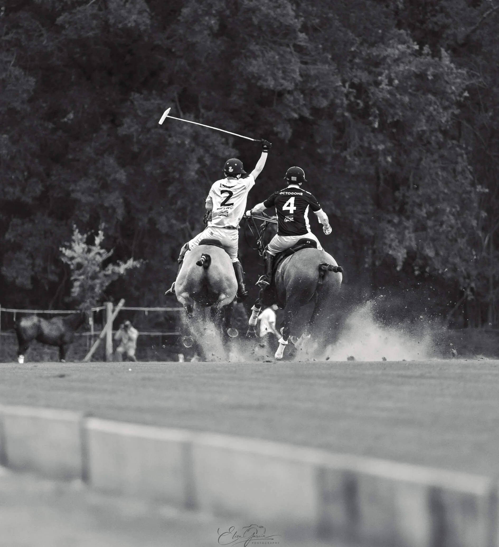 Chantilly Copa Barnes ESSSO contra Octogone negro y blanco marquage partido de polo - Elisa Garcia Photography
