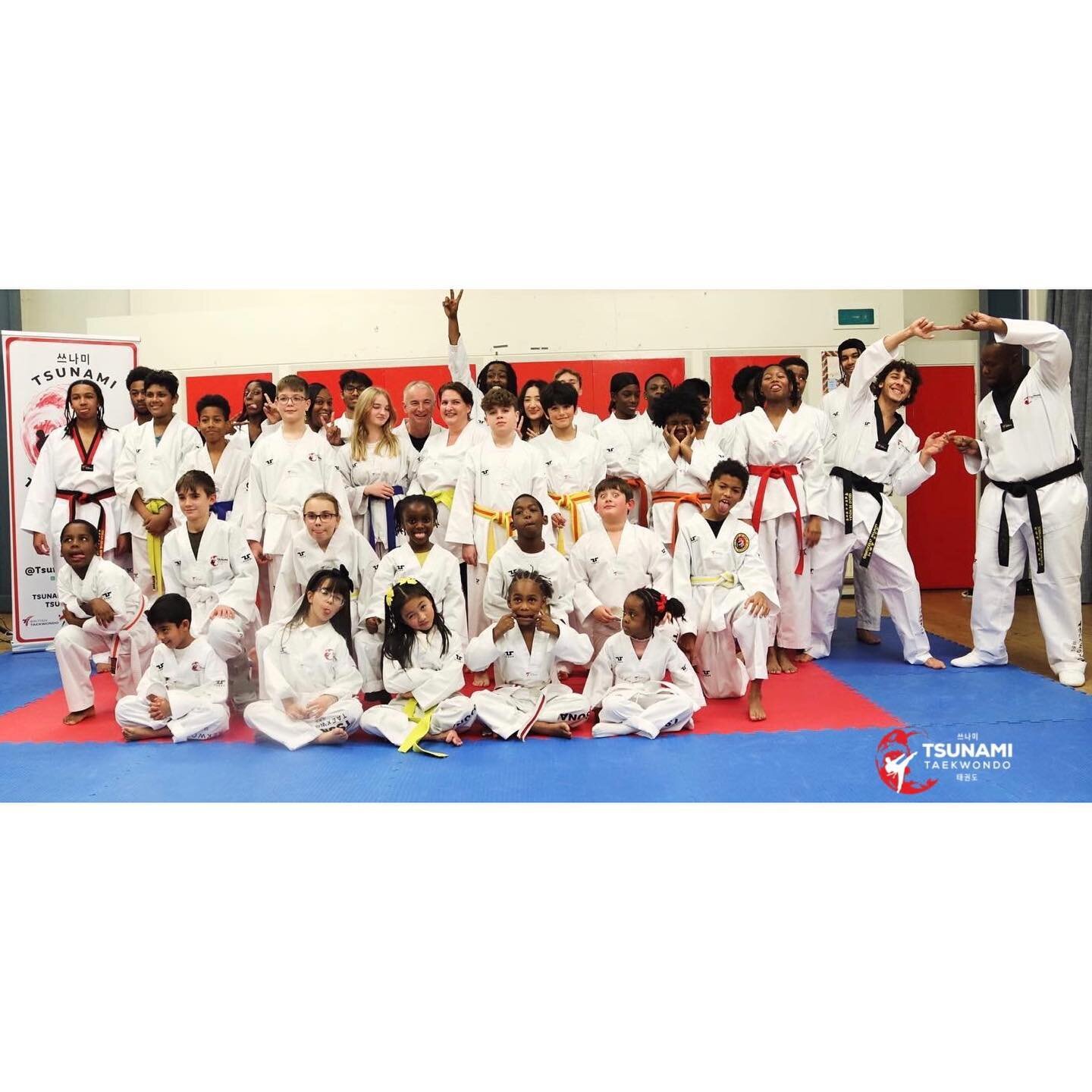 It&rsquo;s Sunday, 
The last day of the week falling on the last day of the year. 
A final post for 2023, such a fantastic tkd year. 
We hope everyone had brilliant festive season. 
Happy New Year from Tsunami Taekwondo 
See you in 2024 🫡🌊🌊🌊

#ts