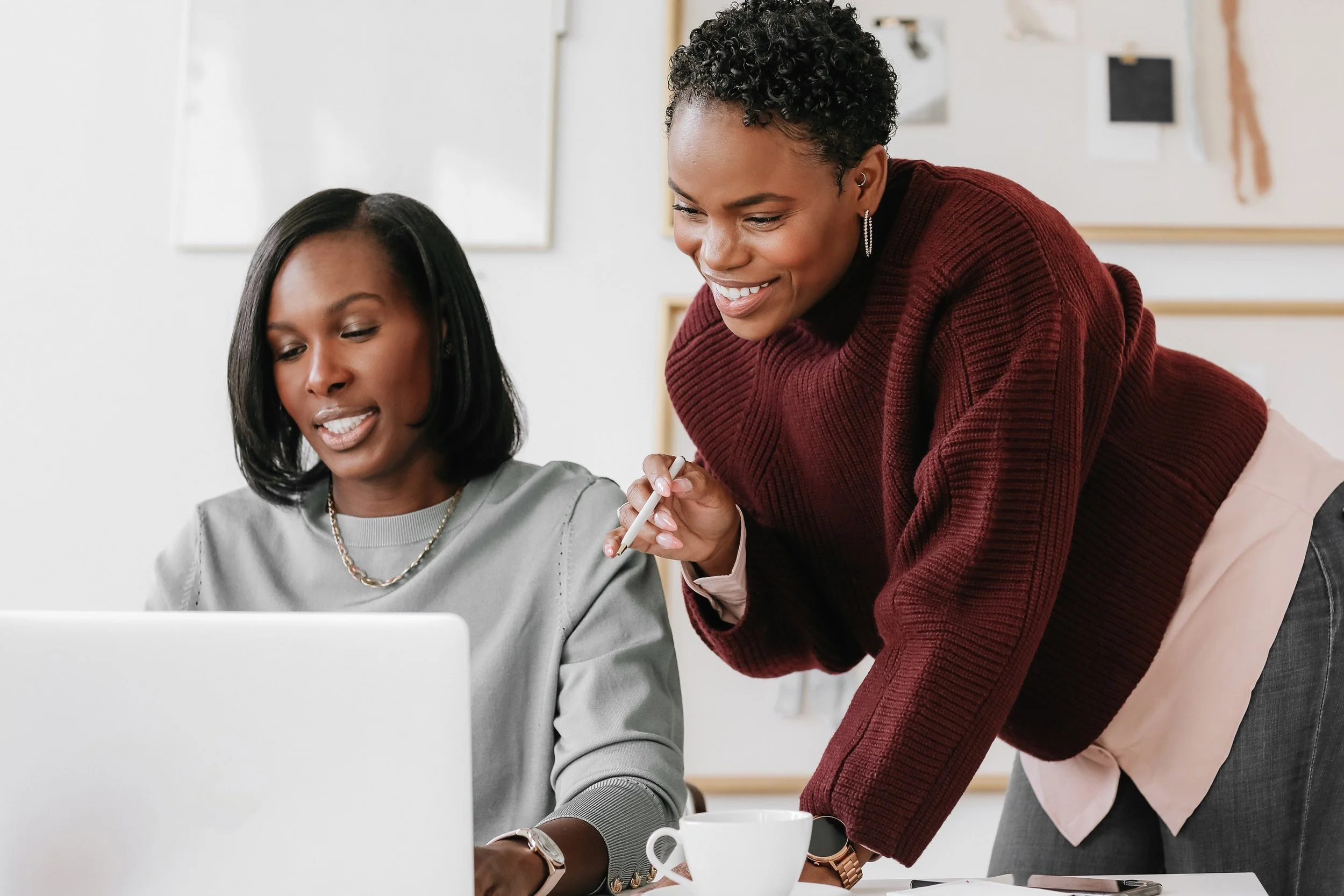 What to change in your messaging so you don’t sound like every other Brand Designer.