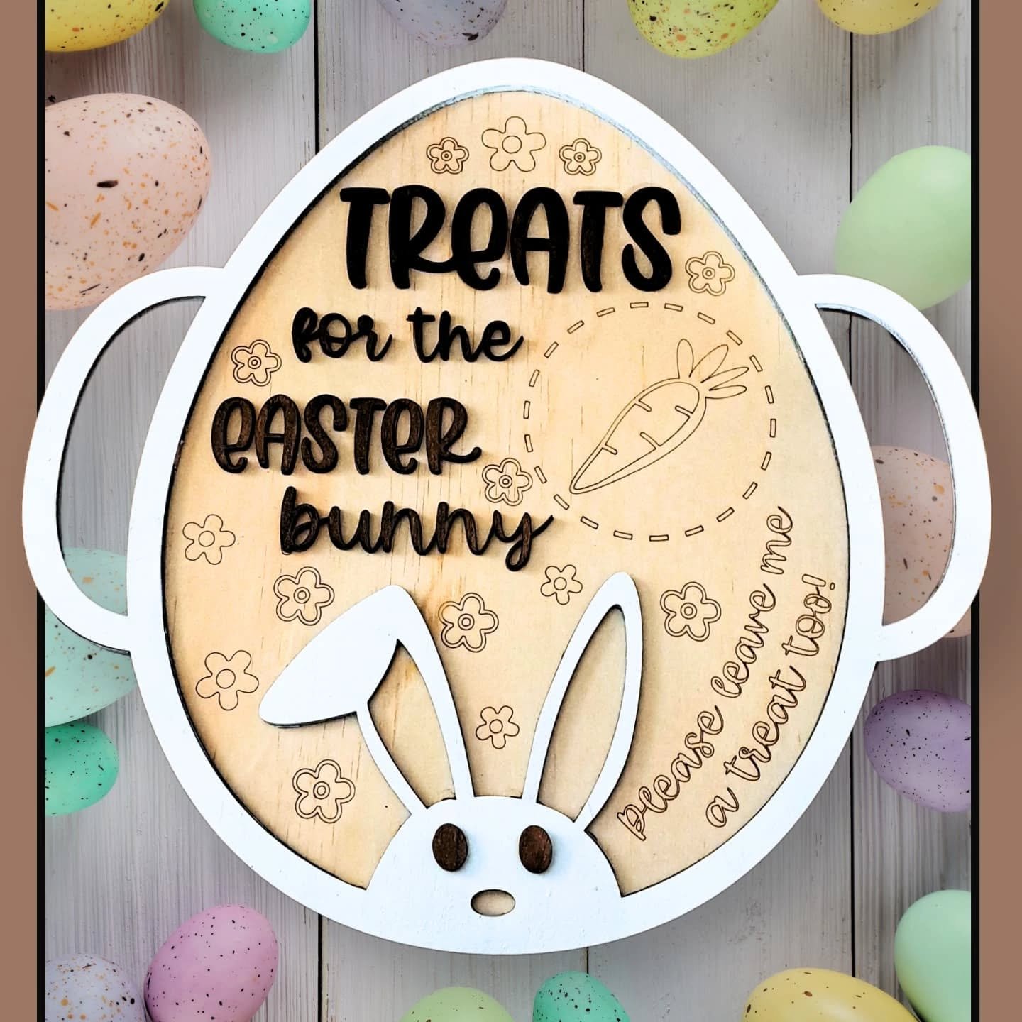 My favourite time of the year is approaching! My little workshop is starting to fill up with bunnies and eggs of all colours! I may have tested the chocolate eggs early......