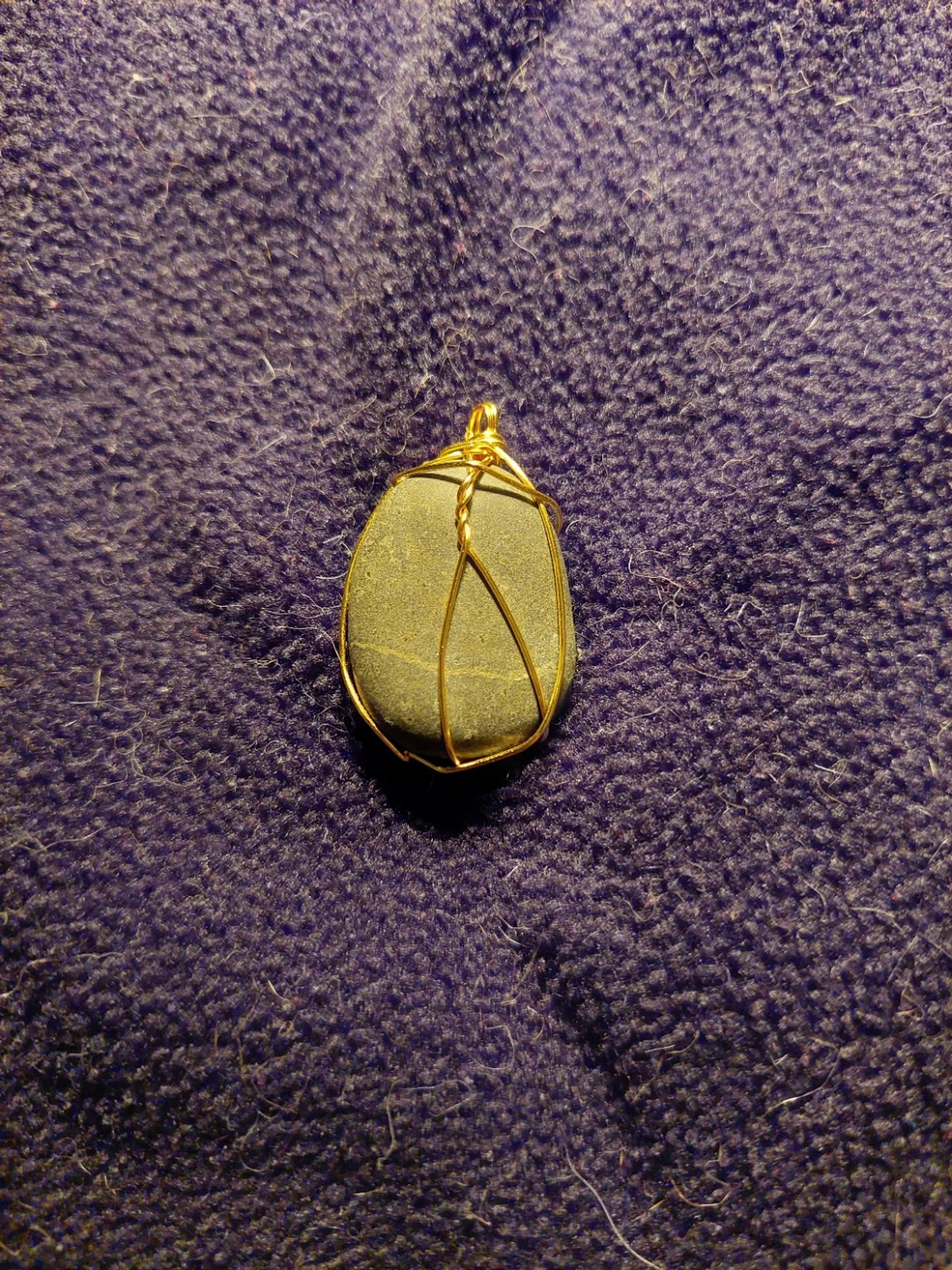 Rock (gold) 4