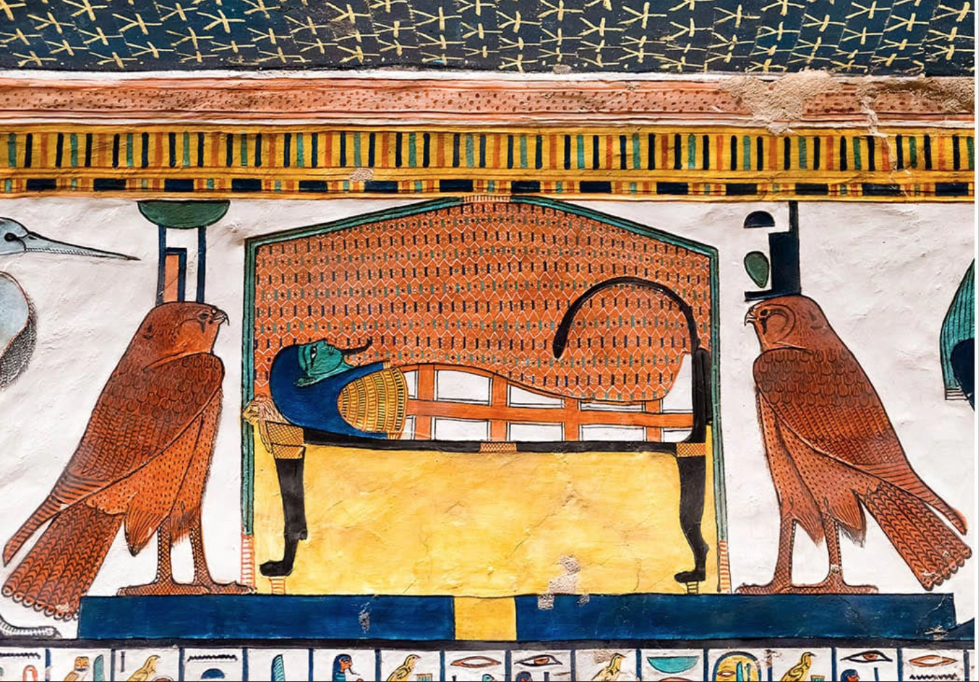 Figure 25. Nephthys and Aset, as kites, Nefertari’s tomb. (Photo courtesy Kairoinfo4u. British Museum)