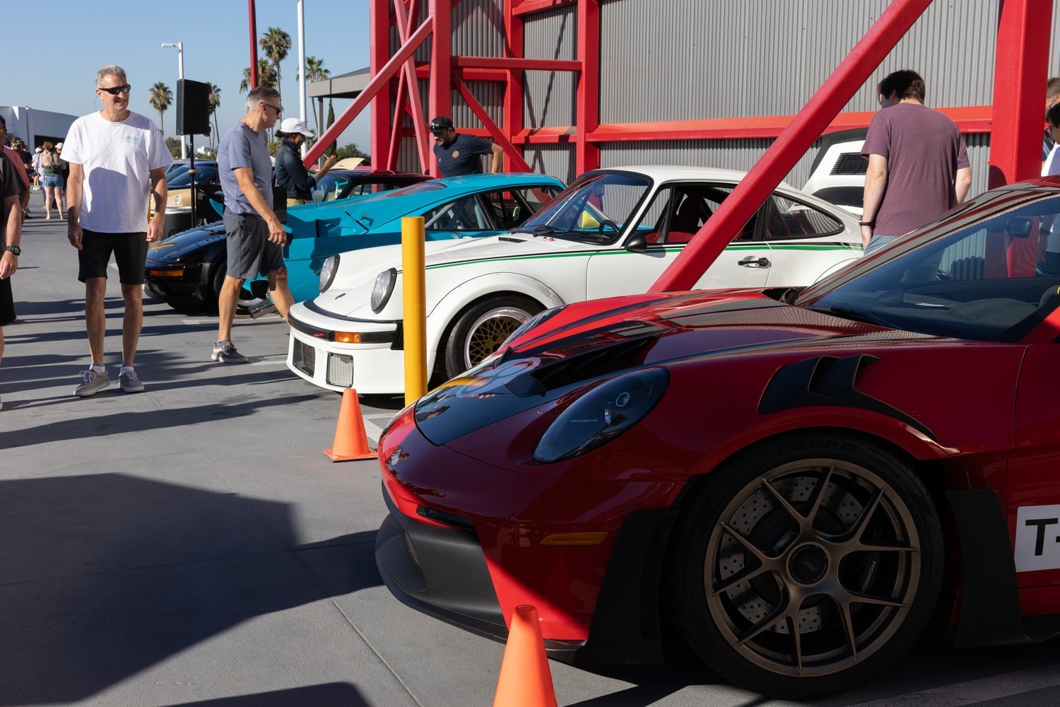 60-Years-Of-Porsche-911-Cruise-In-30.jpg