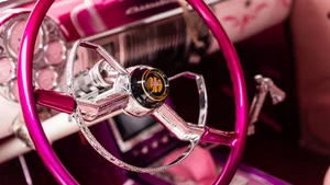 1950-Chevrolet-Deluxe-Pretty-In-Pink-14.jpg