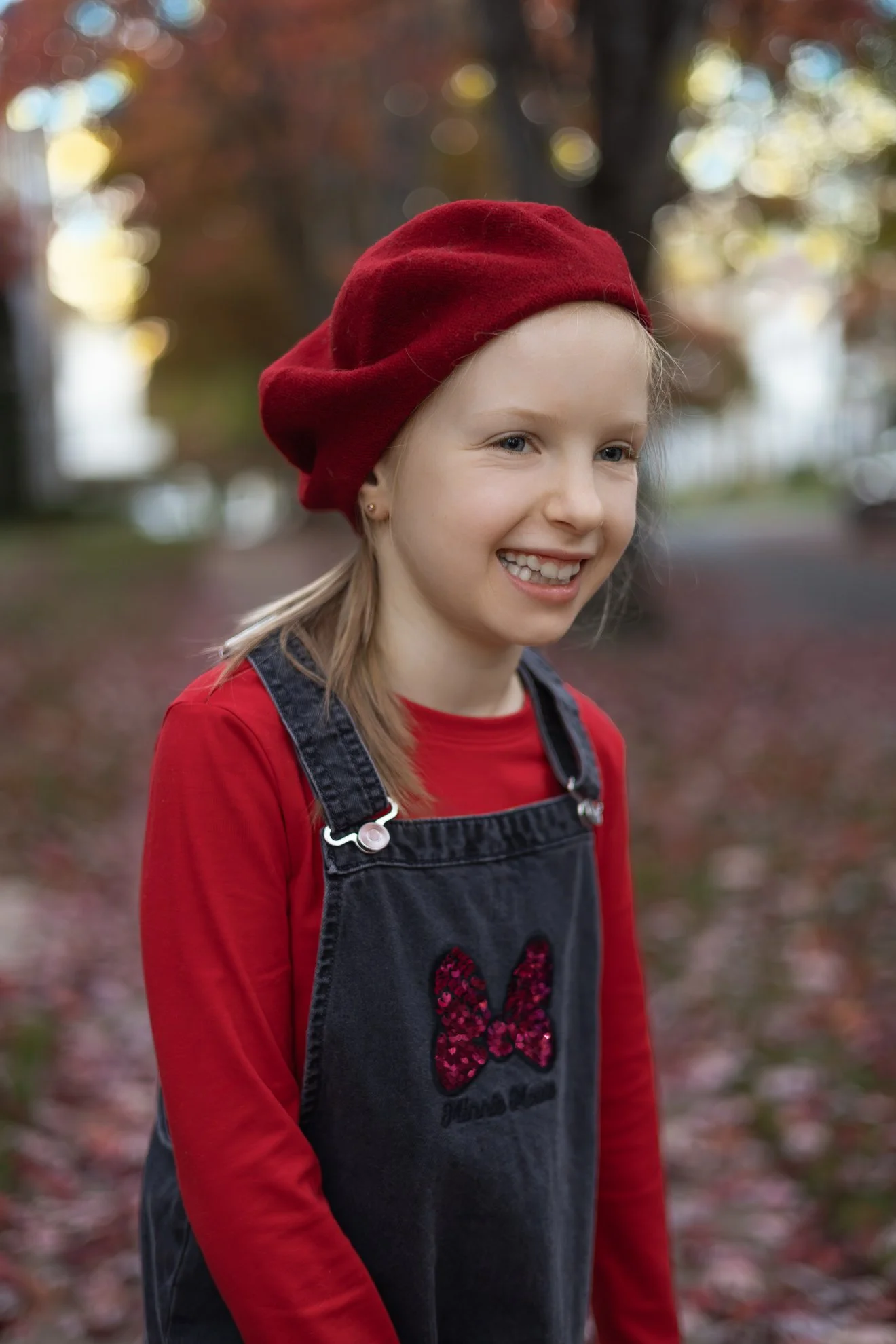 2025_11_05_IMG_0177 Smile Girl Autumn Mood.jpg