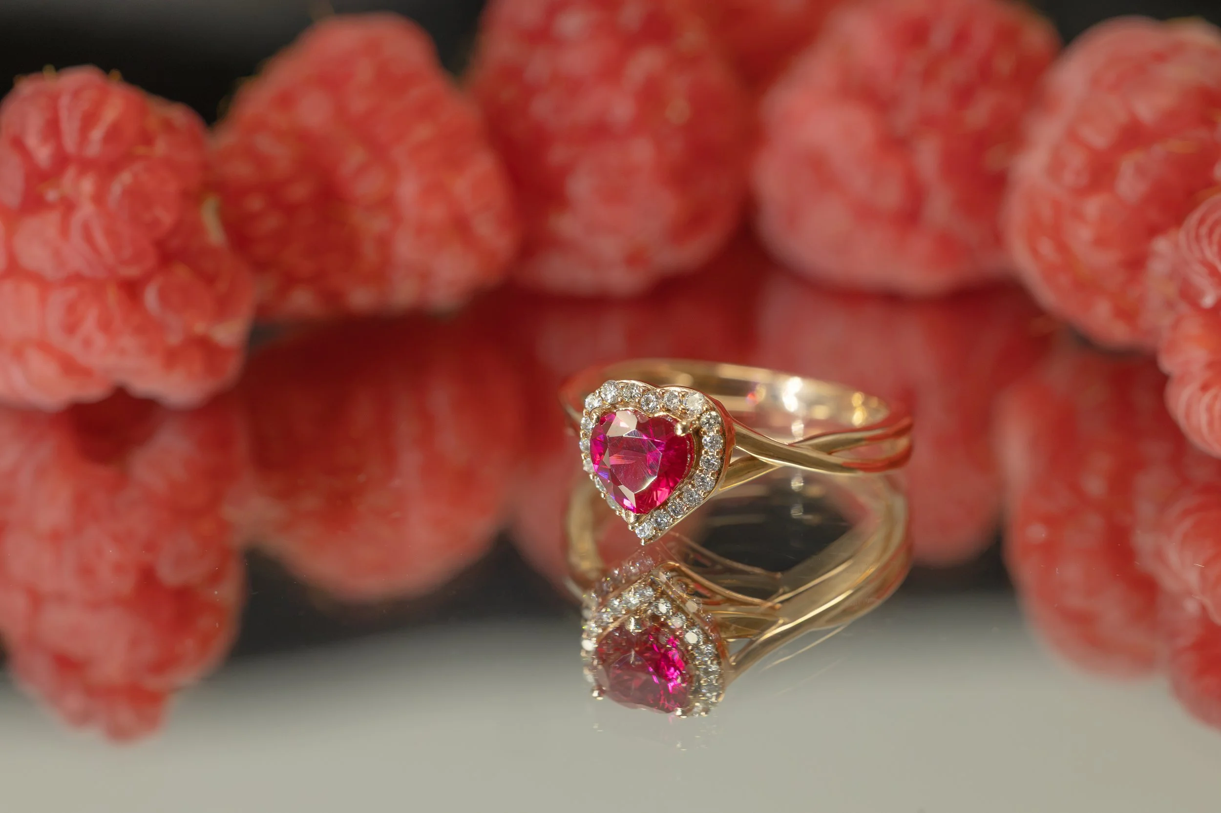 IMG_2026_07_24_0007 Gold Ring Ruby Heart Raspberry.jpg