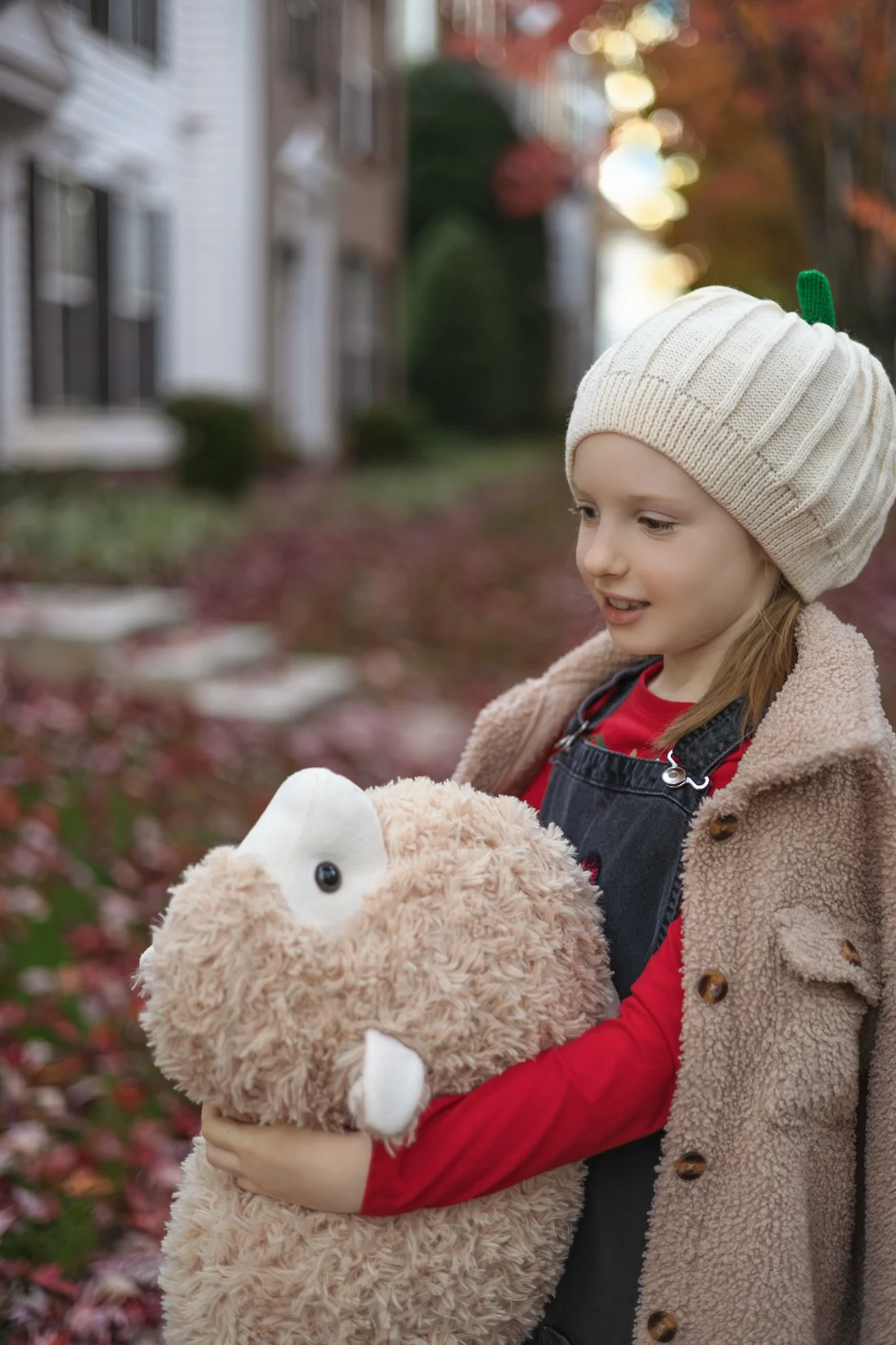 2025_11_05_IMG_0108 Girl with Sheep Toy.jpg