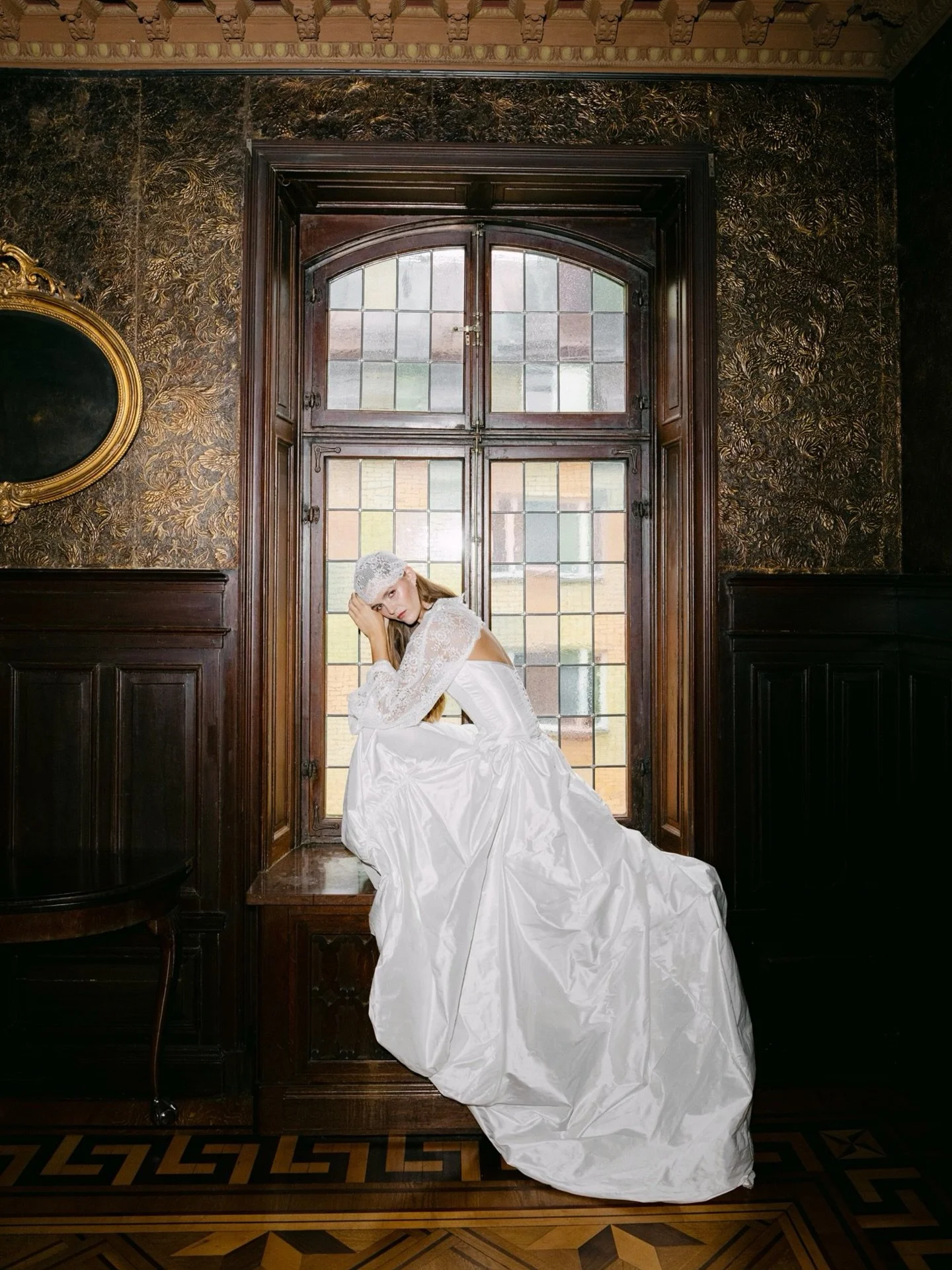 Most creators know Saturday evenings and Sundays are like the worst days to post if we actually care about the reach. But honestly, why wait? Why care? When I&rsquo;m finally feeling like sharing something recent. These impulses have their own intell