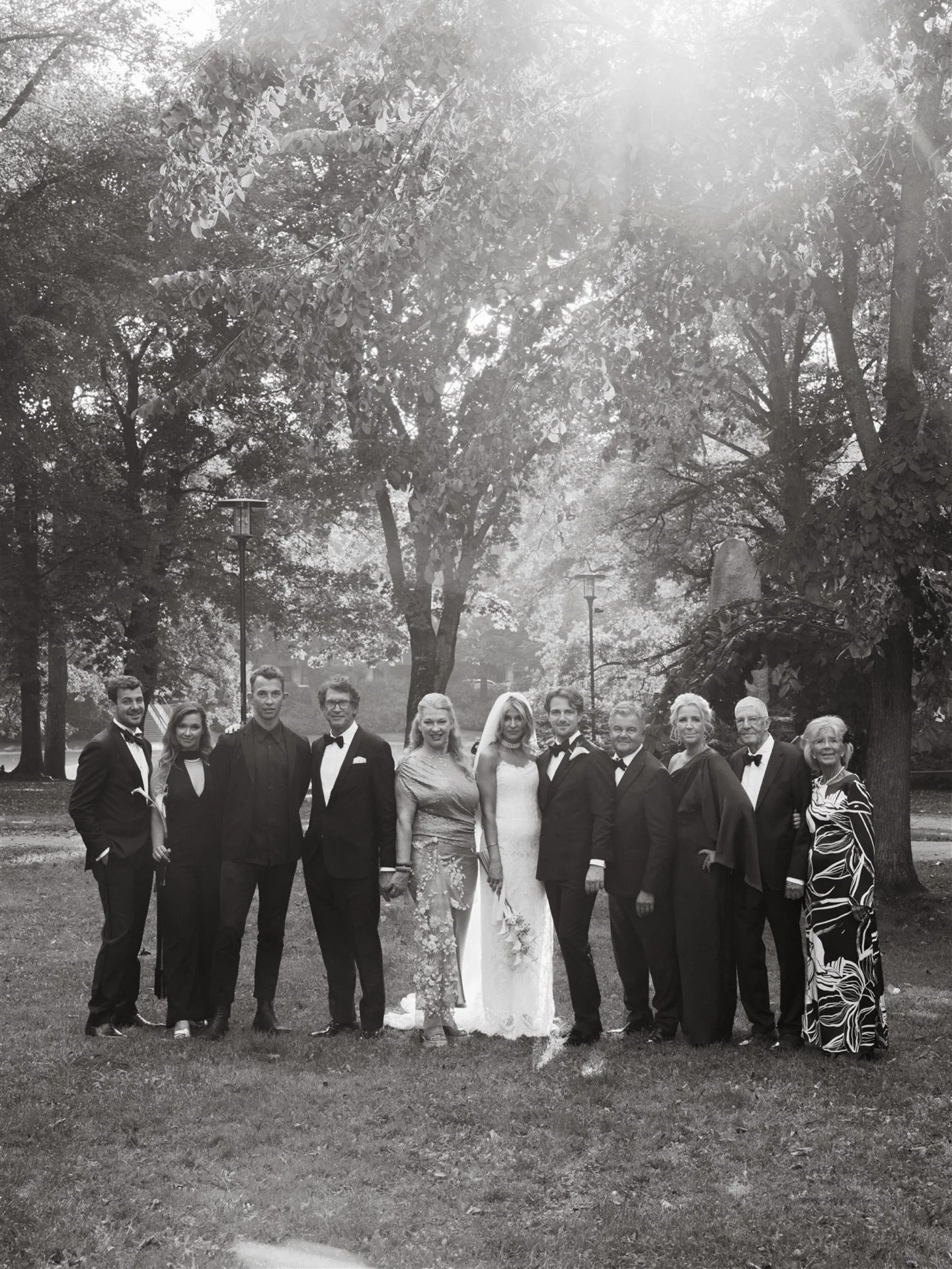 This song has been on my mind since the second I heard it. The feeling is just the softest. Also inspired me to put this post together while having it on repeat. x