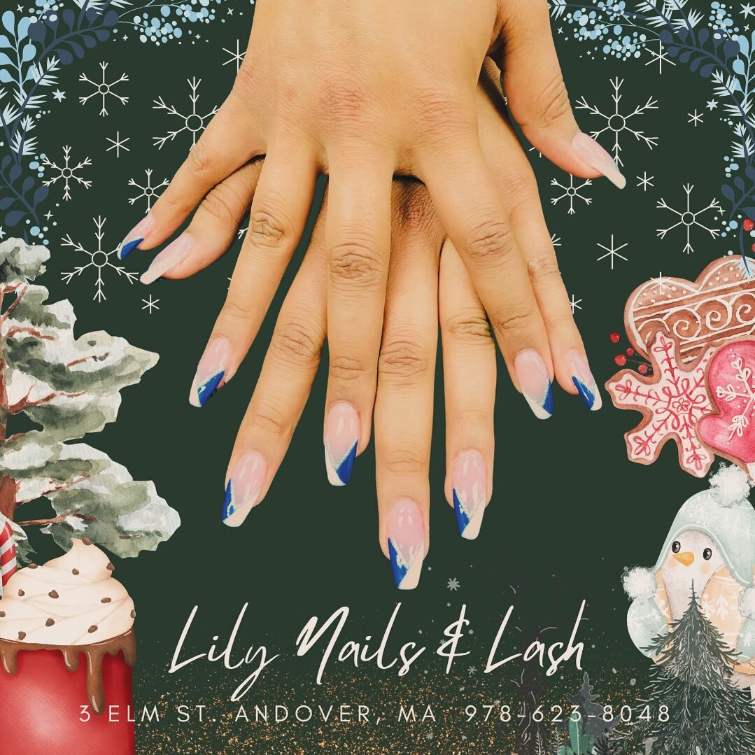 Welcoming the winter holidays with a beautiful blue hue

#nails #bluenails #winter #andoverma #lilynailsandover