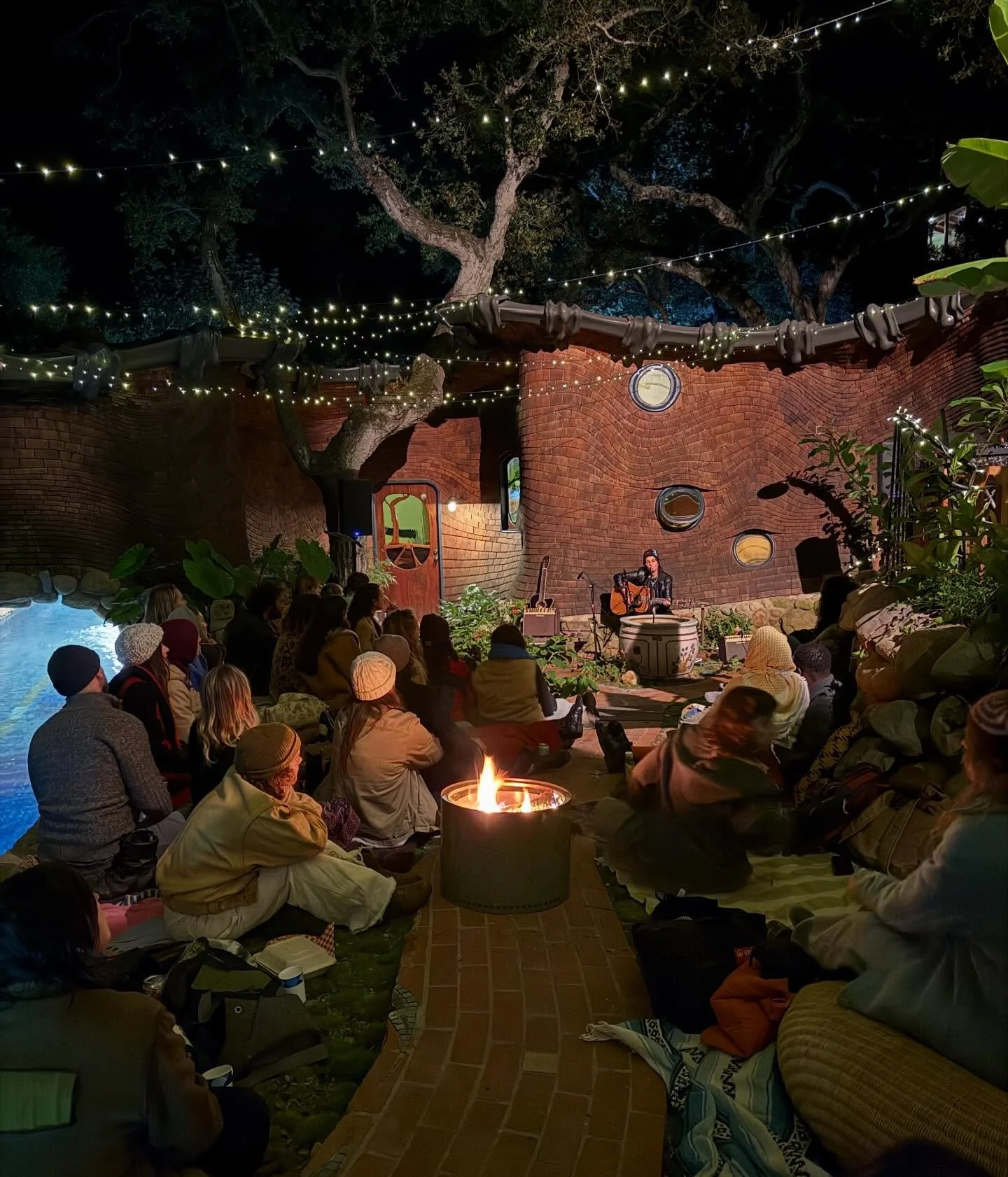 No inside No Out 🪽🪽🪽🪽 thank you celestial familia