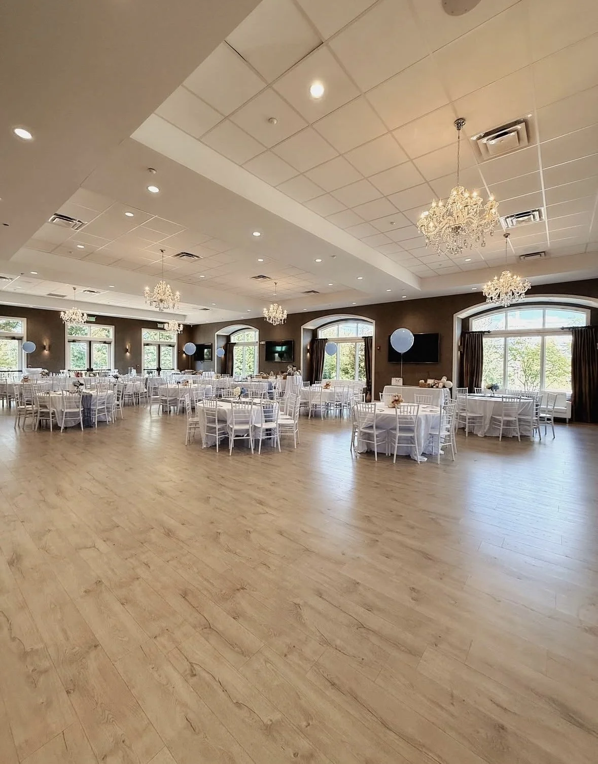 White Chiavari Chairs