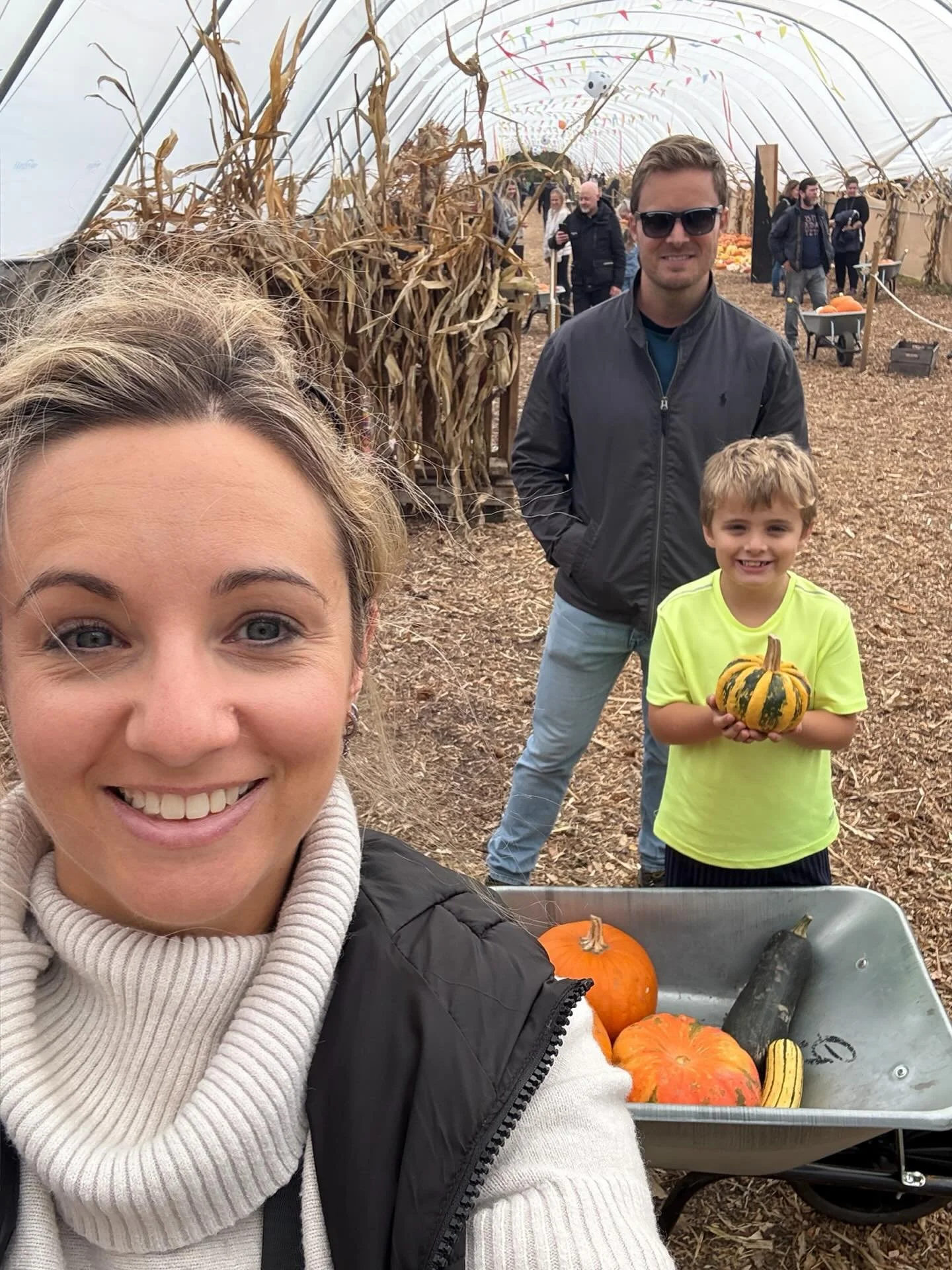 We went early for pumpkins so we could also gather beans, carrots, apples, onions, cauliflower and squash. This week we&rsquo;ve been getting more than our 5 a day for sure 💨 😂

It&rsquo;s always a humbling exercise to actually go and gather food. 