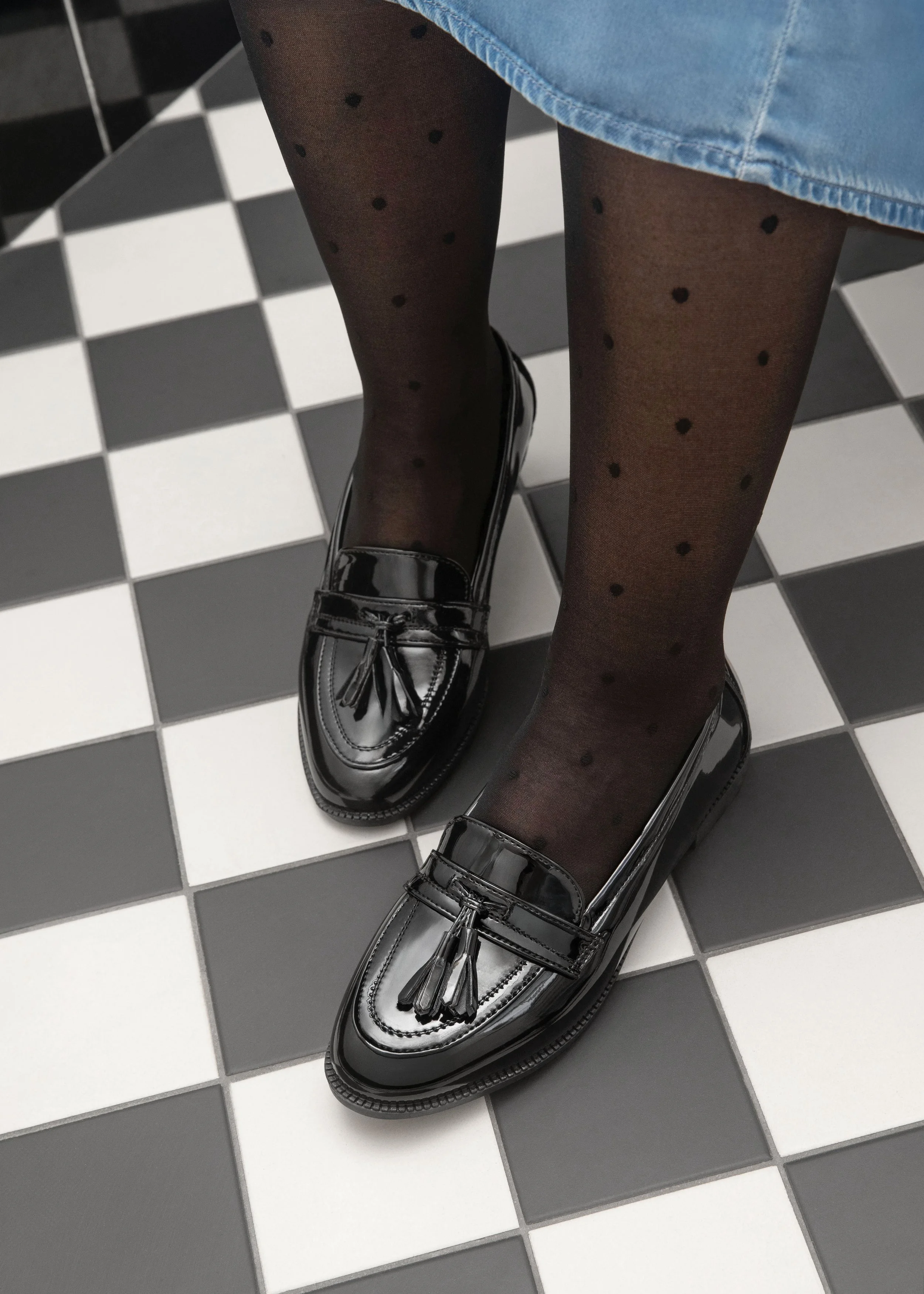 Wk 22-23 Spring 2026 SAVE Womens Loafers 15072.jpg