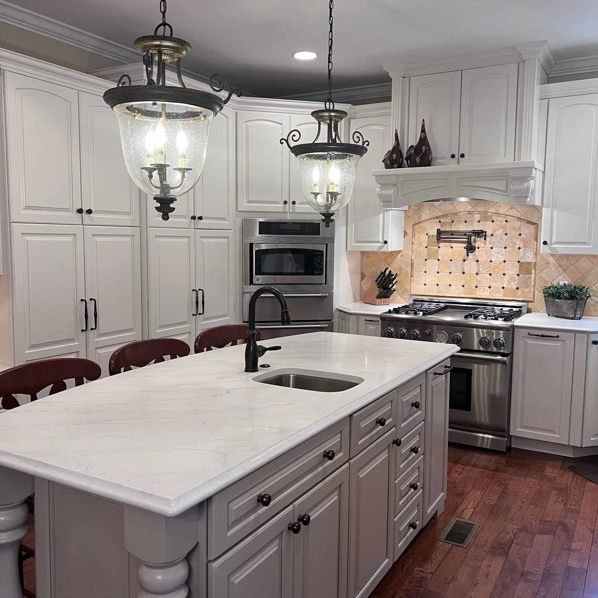 Our Cabinet Refinishing Process: What to Expect