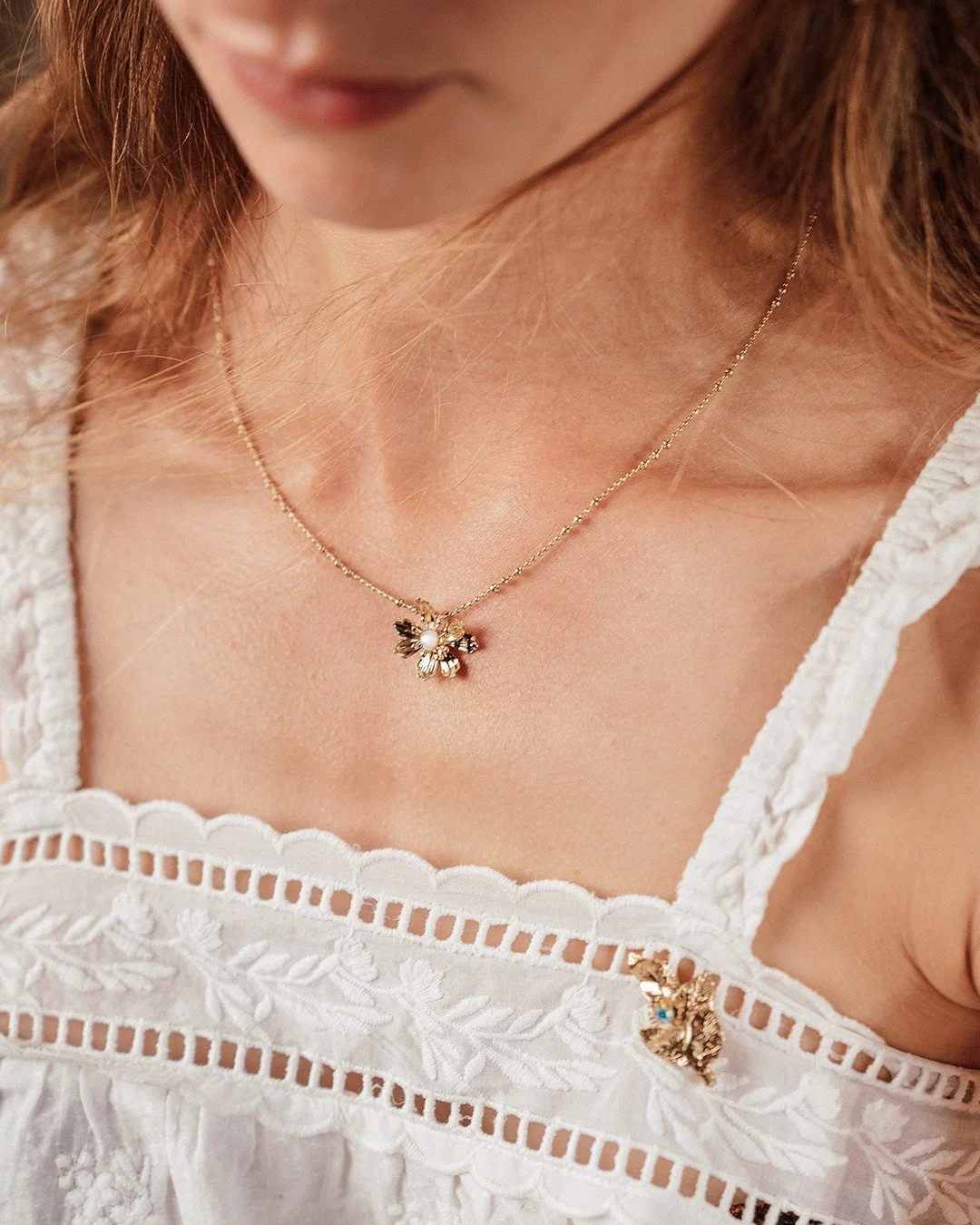 Tellement gratifiant de pouvoir shooter les &oelig;uvres d'artisans locaux et passionn&eacute;s par leur travail !

@latelierdanoe ✨

-
-
#photographereims #photographeepernay #shootingproduit #mariage #wedding #jewerly #artisanat #handmade #nikonfr