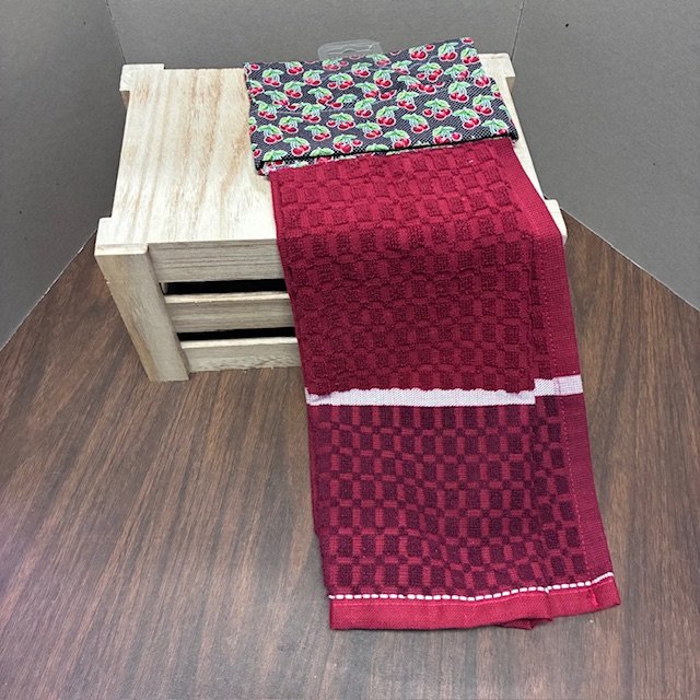 Red Geometric Kitchen Towel