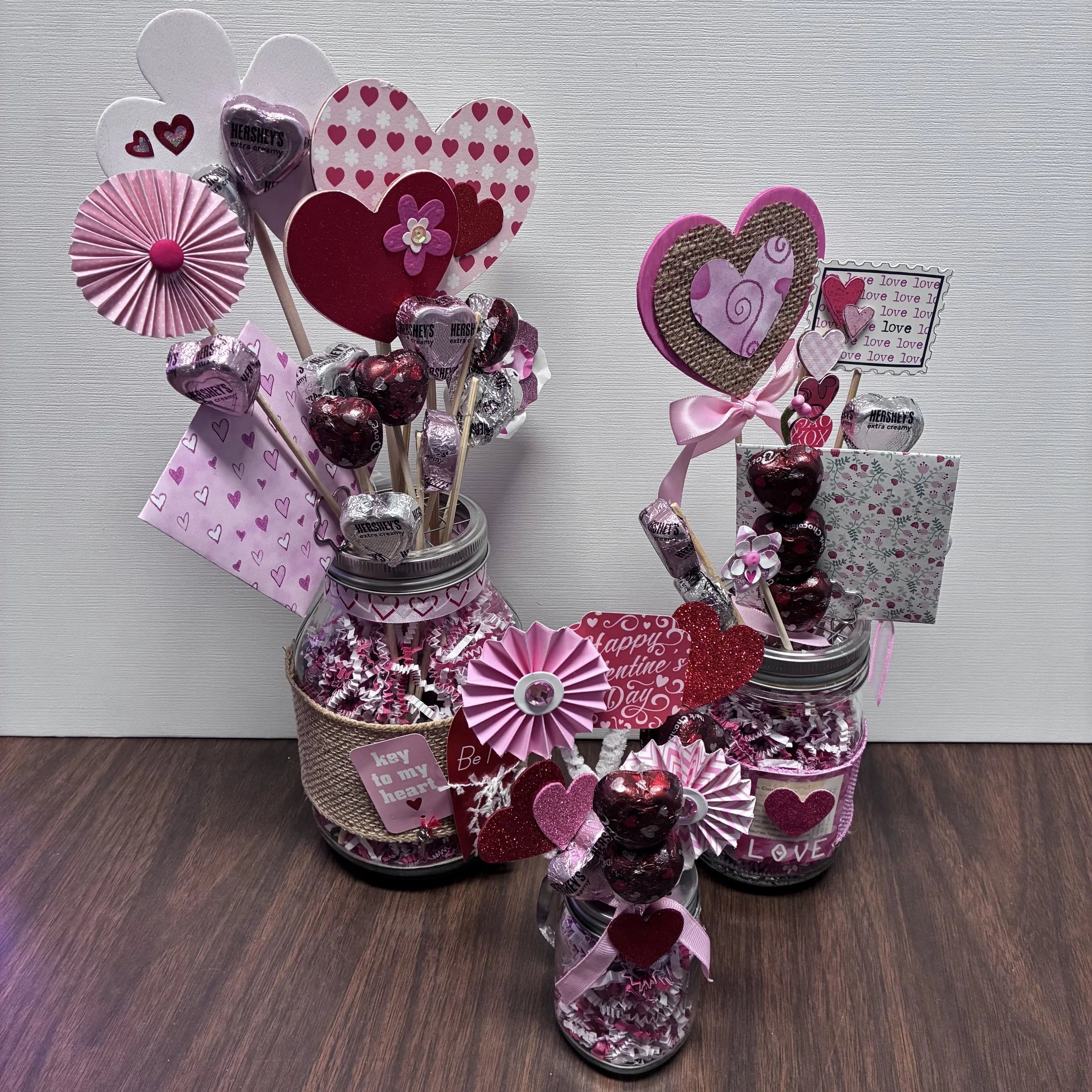Love & Kisses Candy Bouquet, 32oz