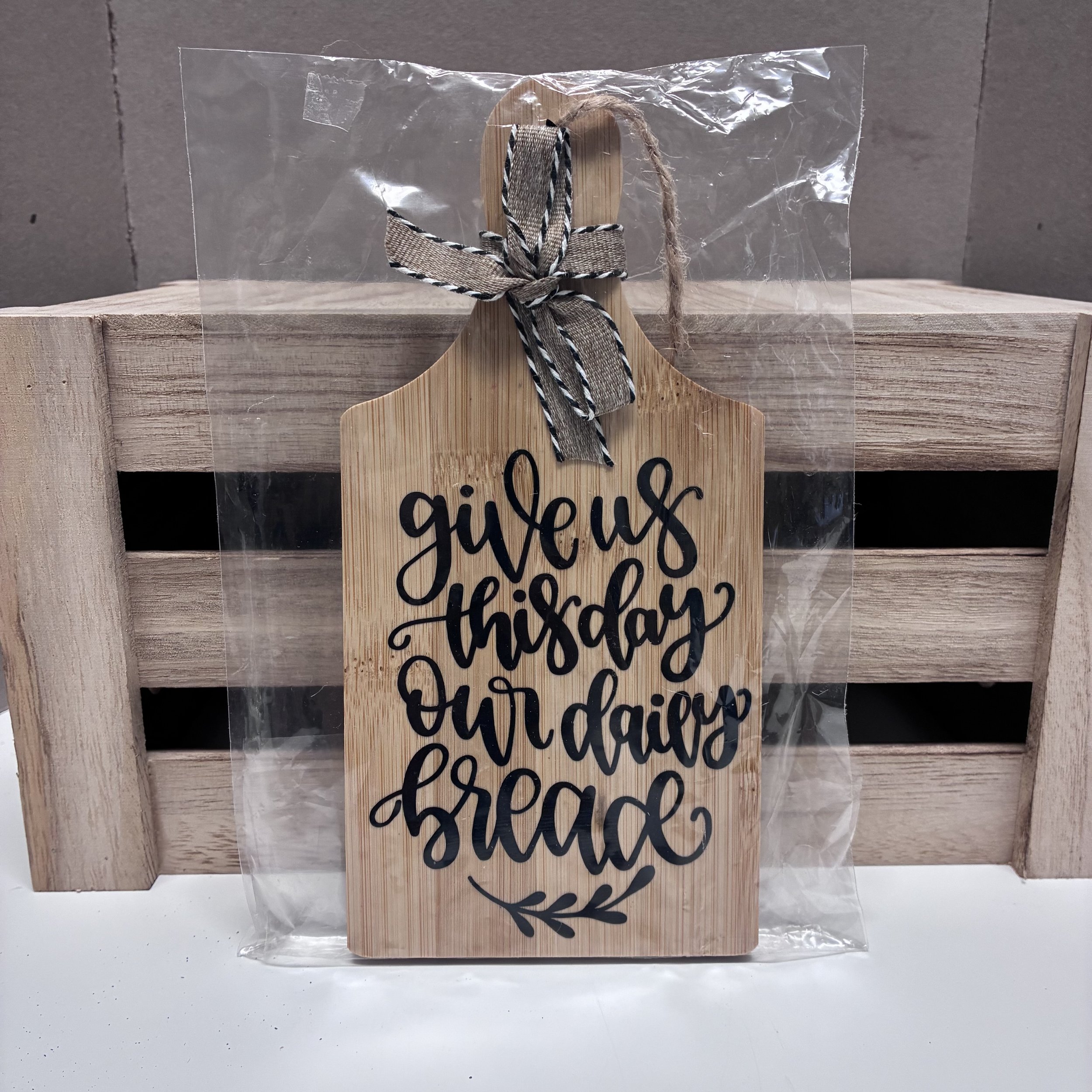 mini cutting board.jpeg