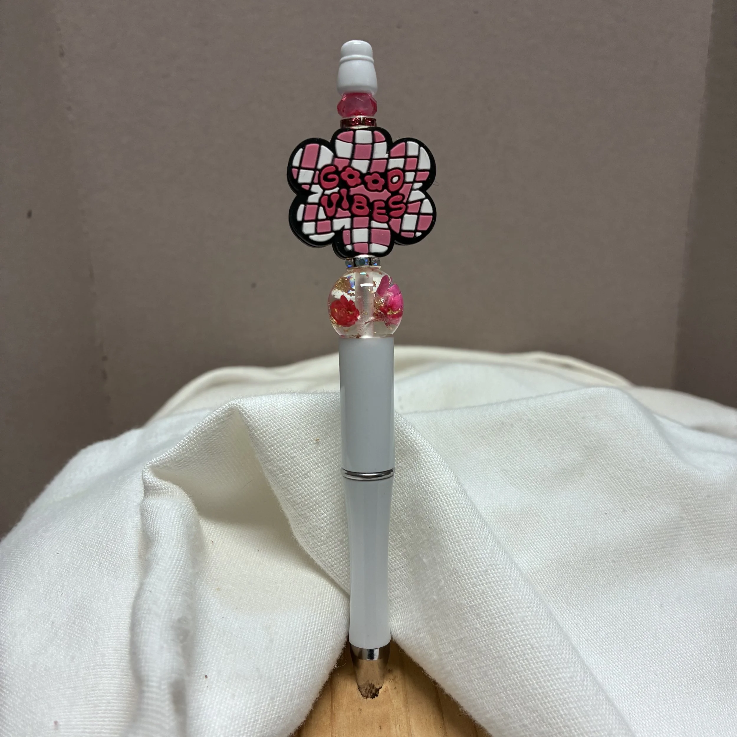 Pink-Good Vibes.jpeg