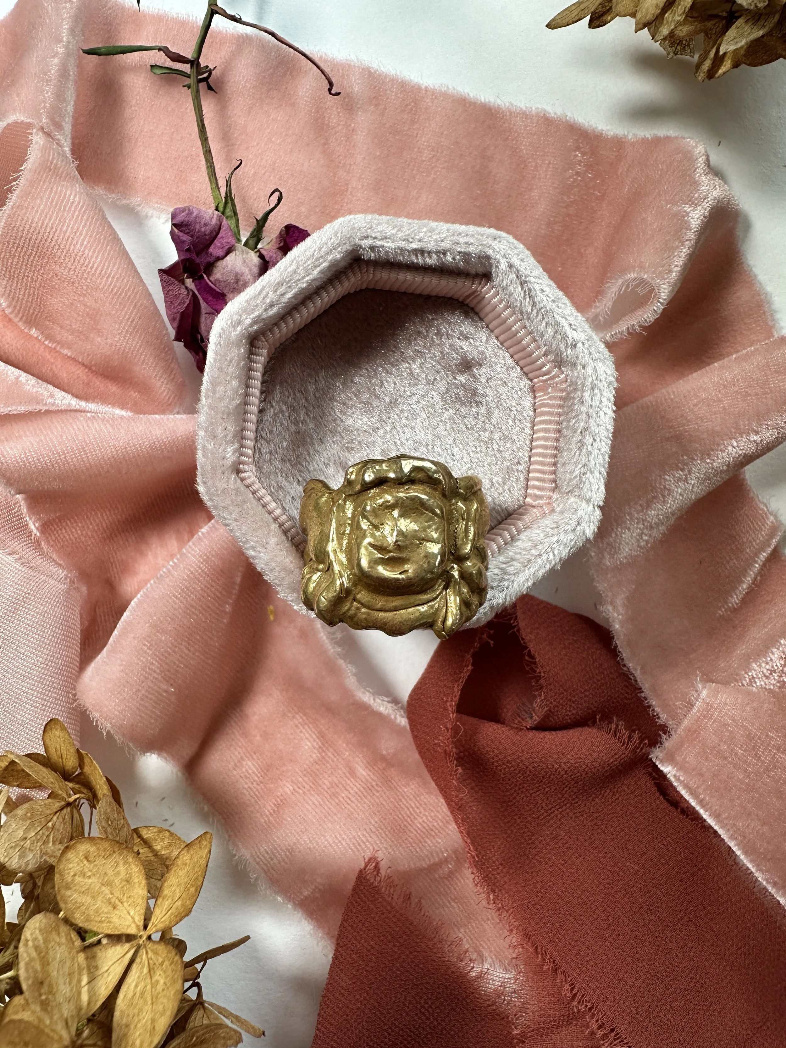 The Tower Angel's Whispered Wings - Size 6