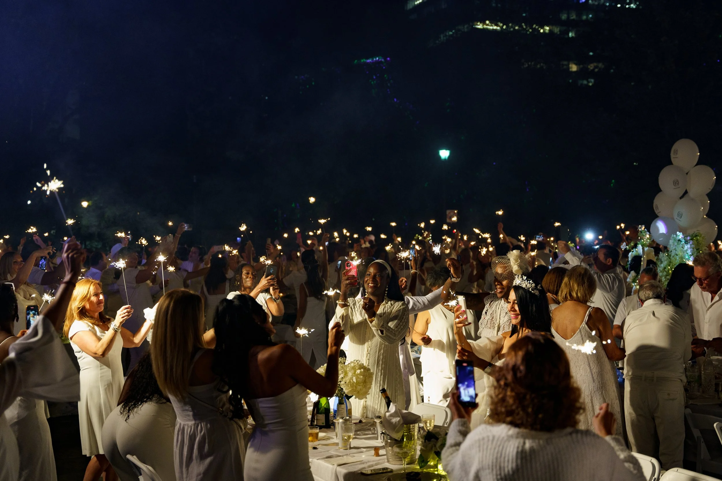 DinerenBlancMontréal2024_ThomasDesjardins-190.jpg