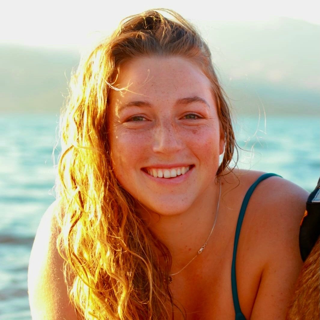 We are proud to introduce Monica @itsamonsworld who will be one of our teachers for this years Hand to Hand &amp; Intermediate Standing Acro track at Big Barn!
Monica began her acro journey in 2018, putting herself in the &ldquo;flyer&rdquo; box and 