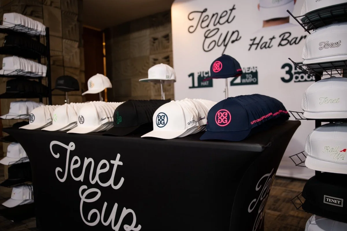 07 - Hat Bar Table.jpg