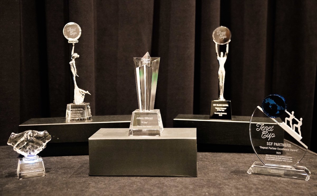 14 - Award Table.jpg