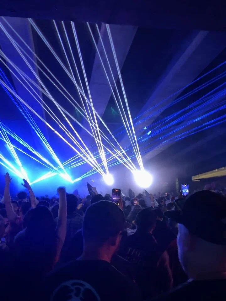 Friday night litty techno troll party underneath 16th st.  @technosnobsaz @relentlessbeats 🚧🚧🚧 
1. Jstjr
2. Alignment
3. Lost baby
4. Trym 

.
.
.
.
#edm #edmlifestyle #raversunite #technofamily #edmfestival #edmfashion #edmlovers #edmraver #festi