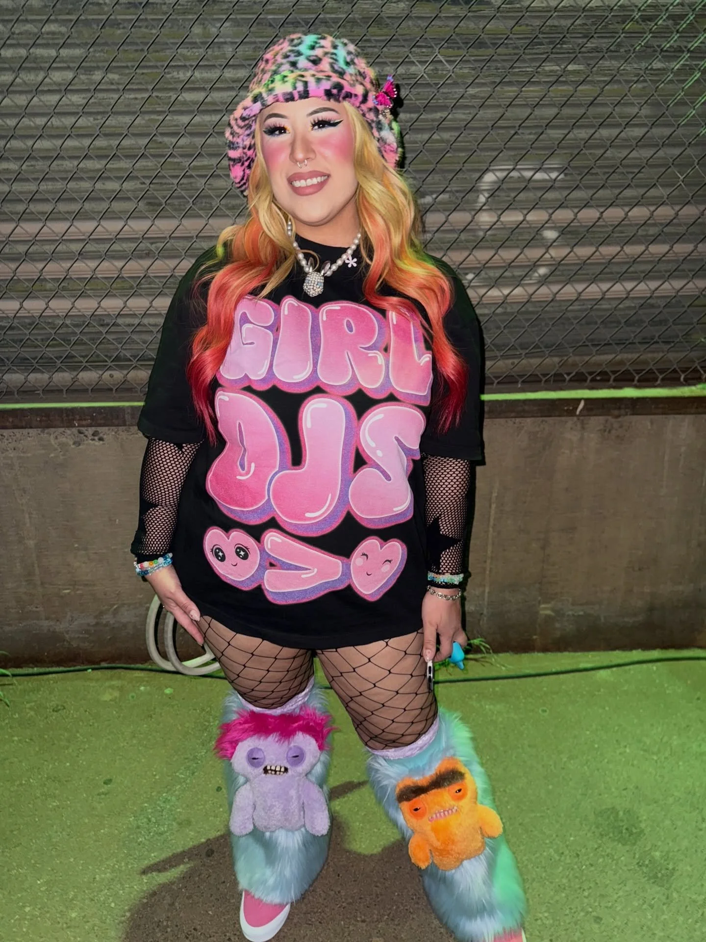 Happy Birthday to Pretty Lazers boss lady @juliiagooolia - drop a trinket in the comments 🫶💛🎂☘️