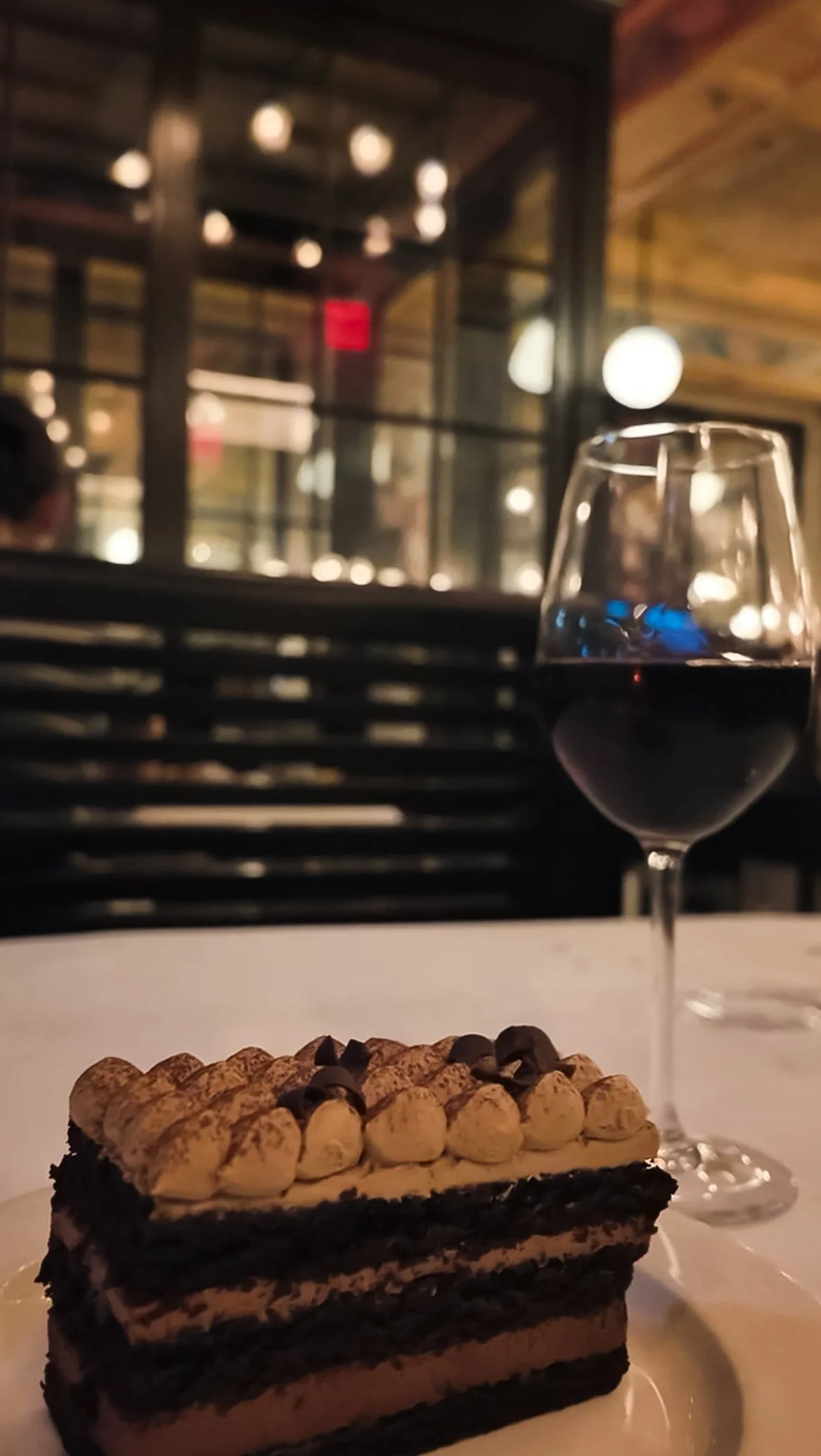 luxury dining solo experience in New york city. 