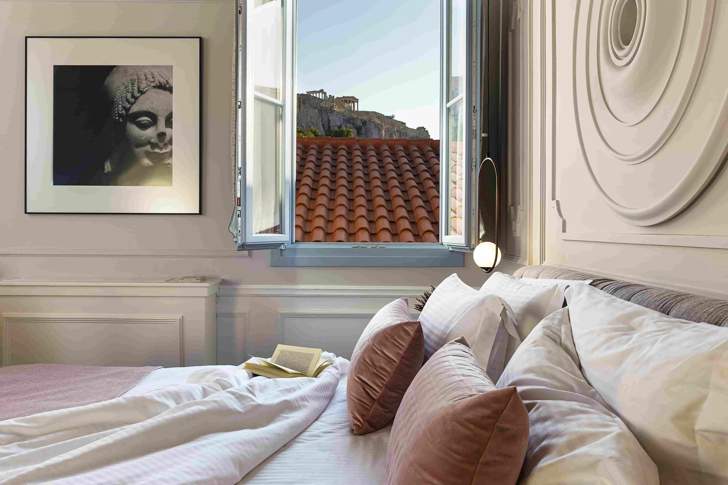 Dining solo in Athens. Luxury Boutique hotel with Acropolis views