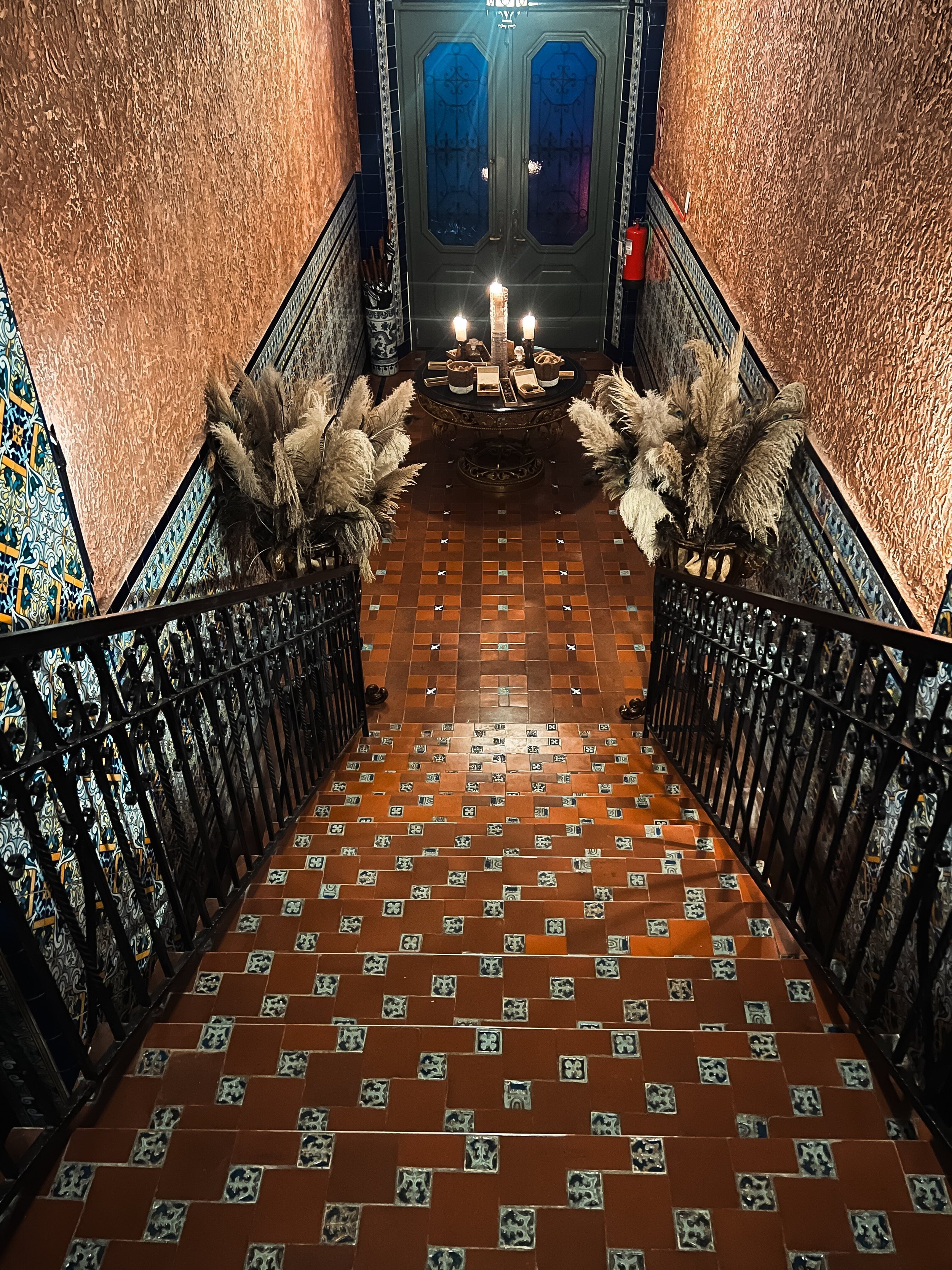 Casco Viejo night life 