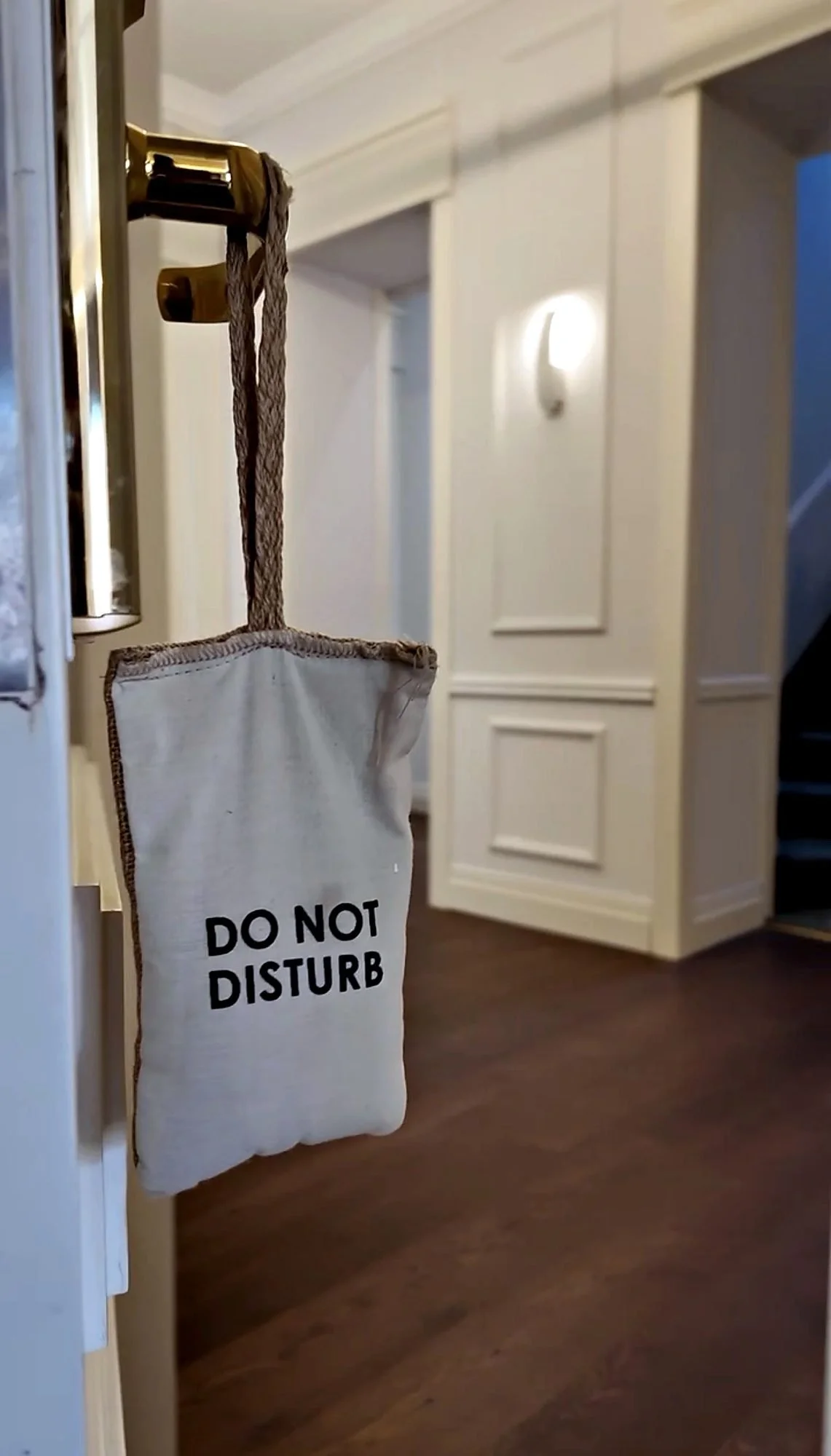 athens-a77-suites-do-not-disturb-sign-web.jpg