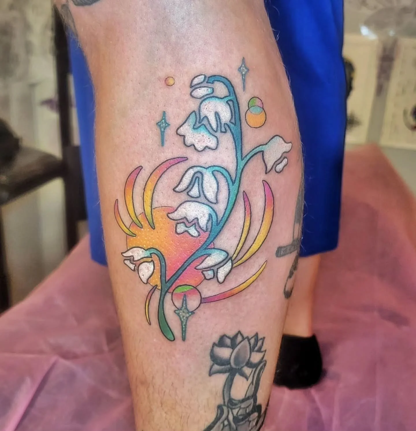 Throwback from 2023 to put some color on my feeeeed.

FOR BOOKING:

TEXT MESSAGE CARBONDALE:

8159991647

TEXT MESSAGE PARACHUTE:

9709813710

#tattoo #colortattoo #spacefloral