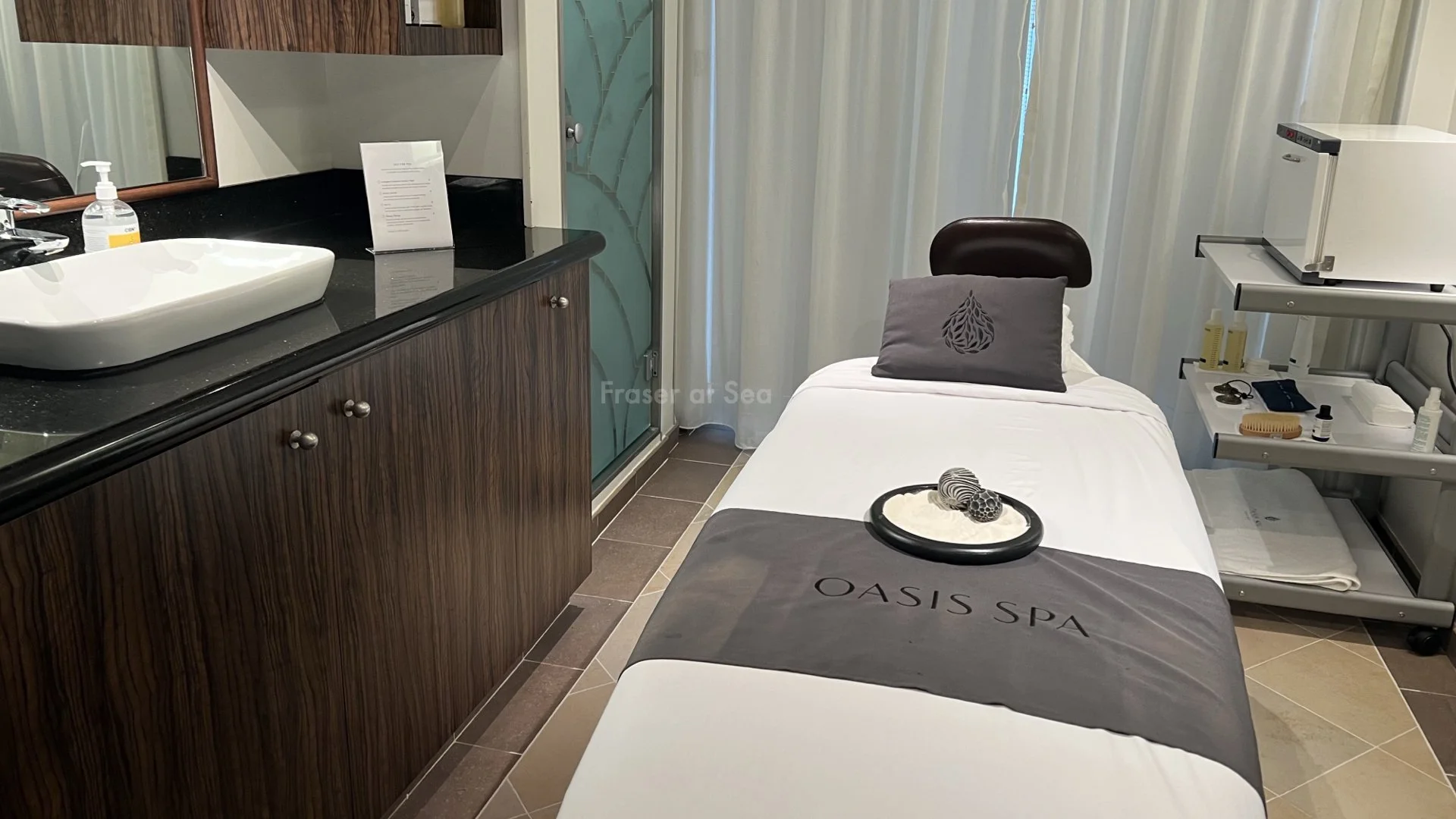 Azura Ship Photo Tour.077.jpeg