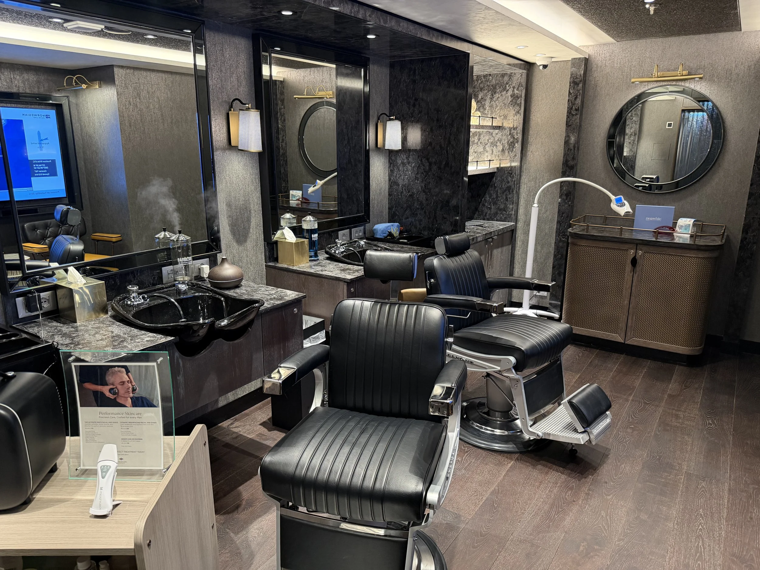 The Barber Shop onboard Norwegian Luna, © Fraser at Sea