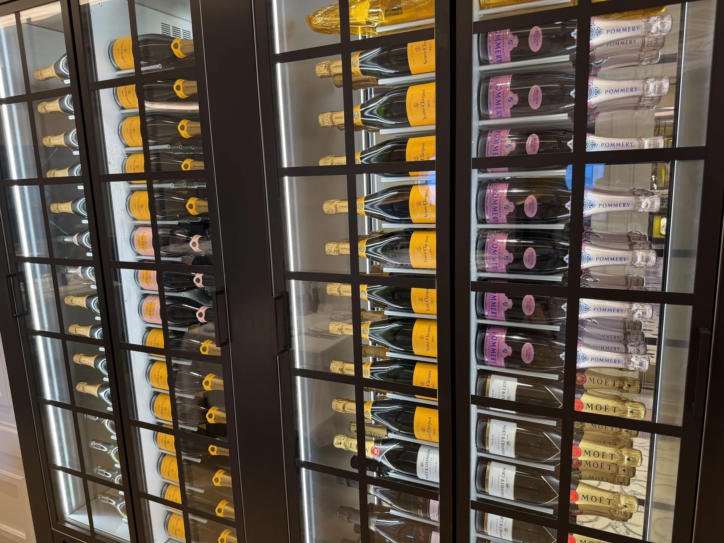 Le Bistro onboard Norwegian Luna, © Fraser at Sea