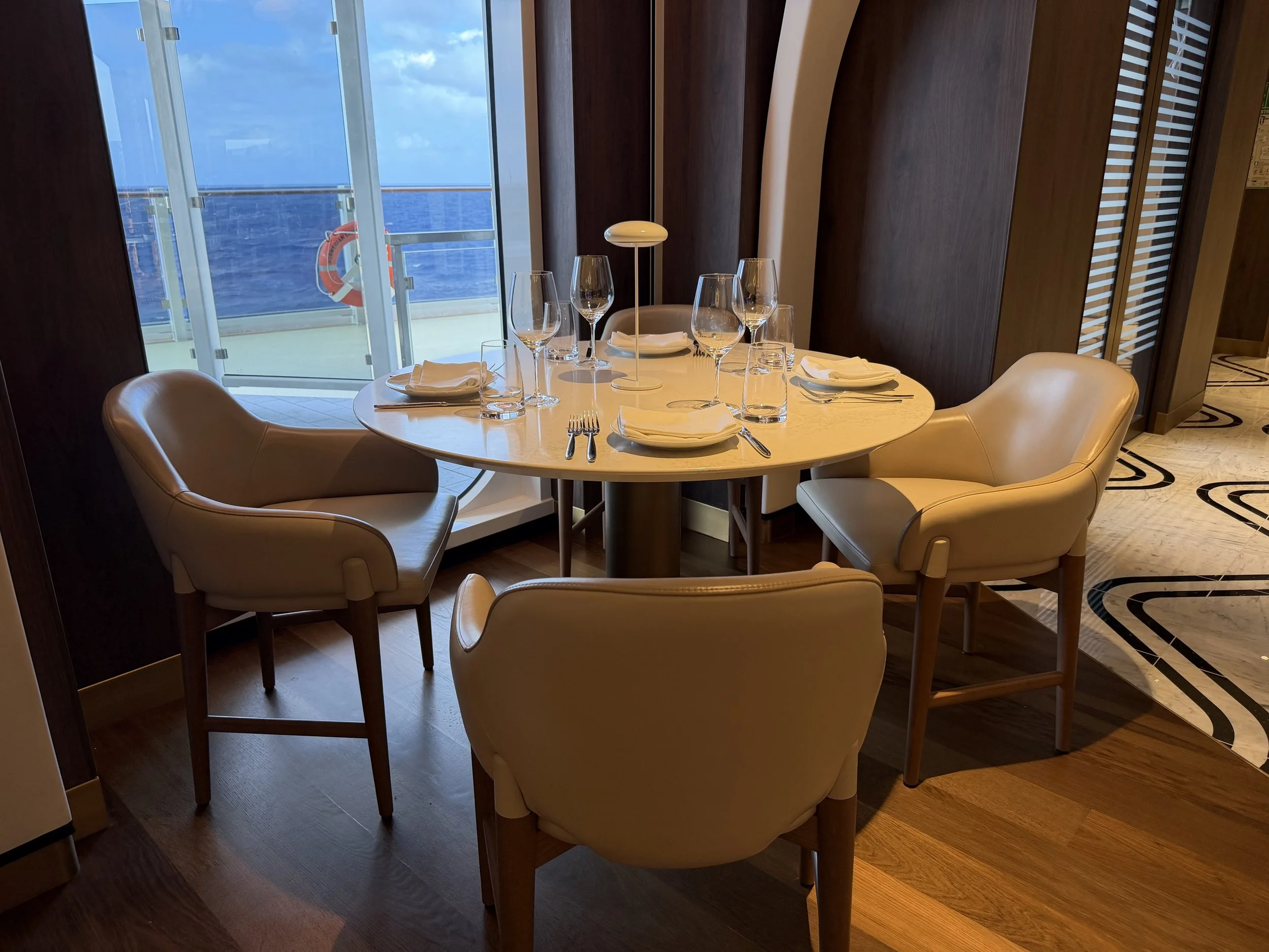 Onda by Scarpetta onboard Norwegian Luna, © Fraser at Sea