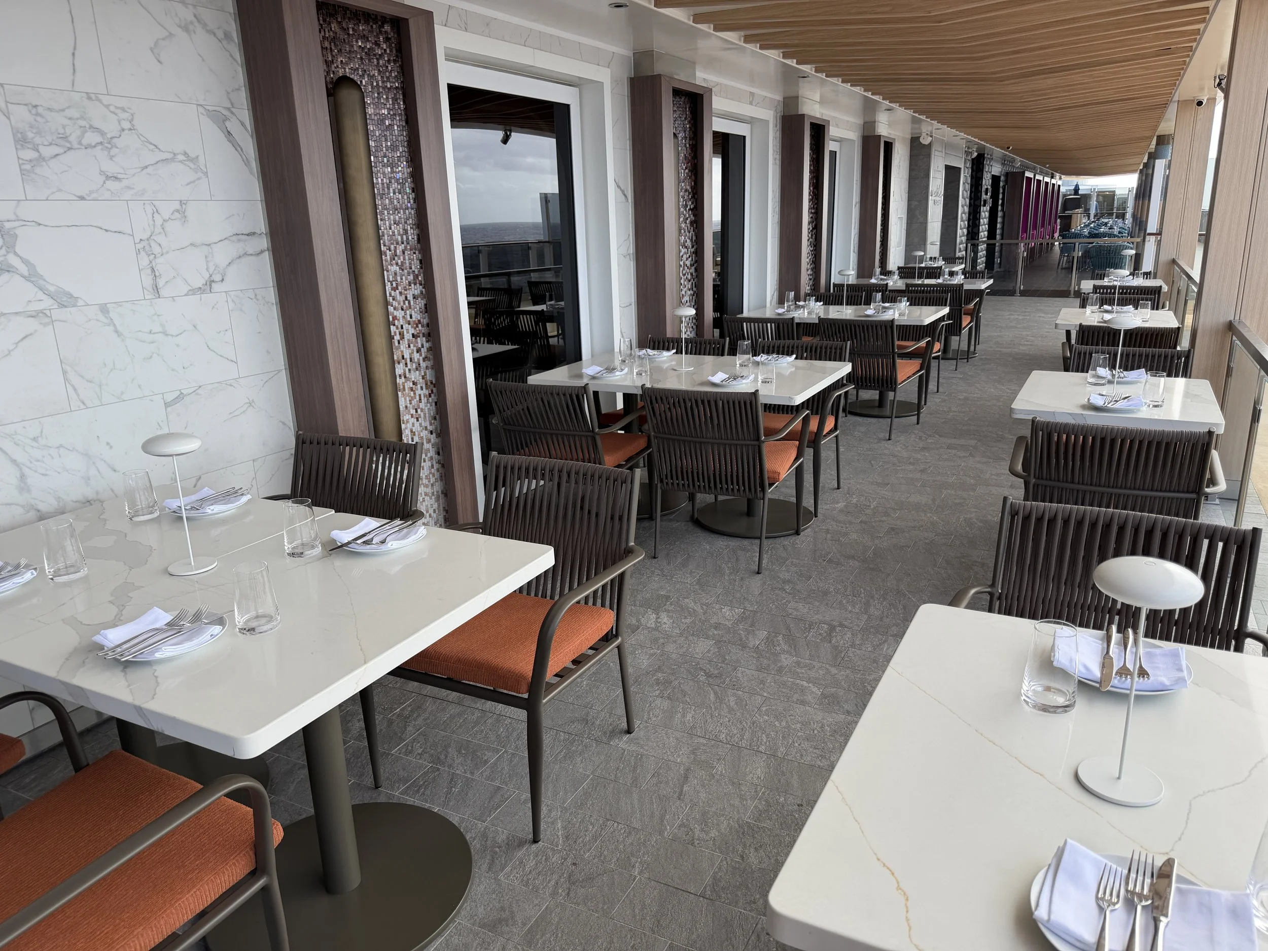 Onda by Scarpetta onboard Norwegian Luna, © Fraser at Sea