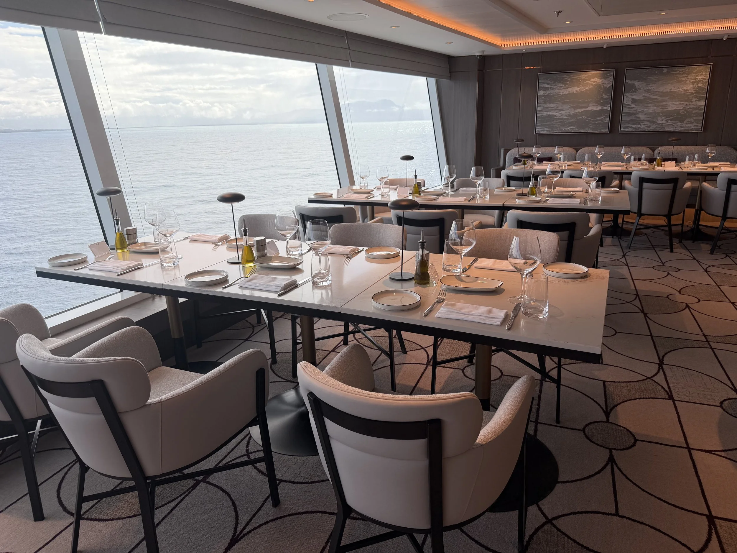 Palomar onboard Norwegian Luna, © Fraser at Sea