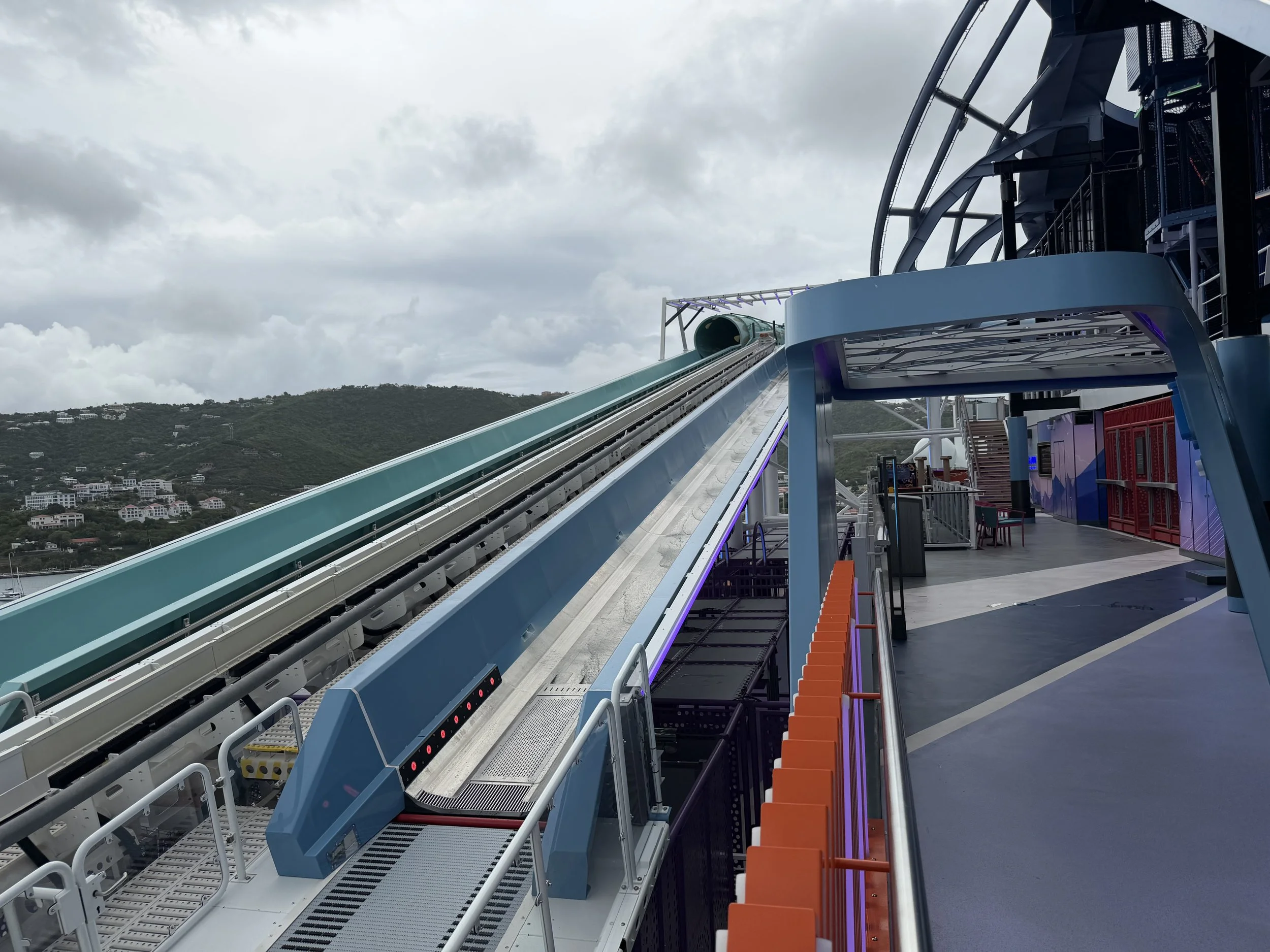 The Aqua Slidecoaster onboard Norwegian Luna, © Fraser at Sea