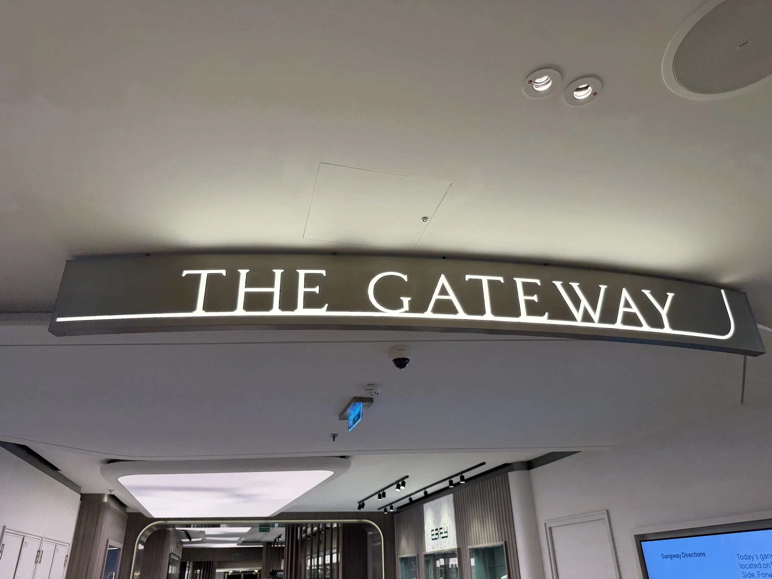 The Gateway onboard Norwegian Luna, © Fraser at Sea