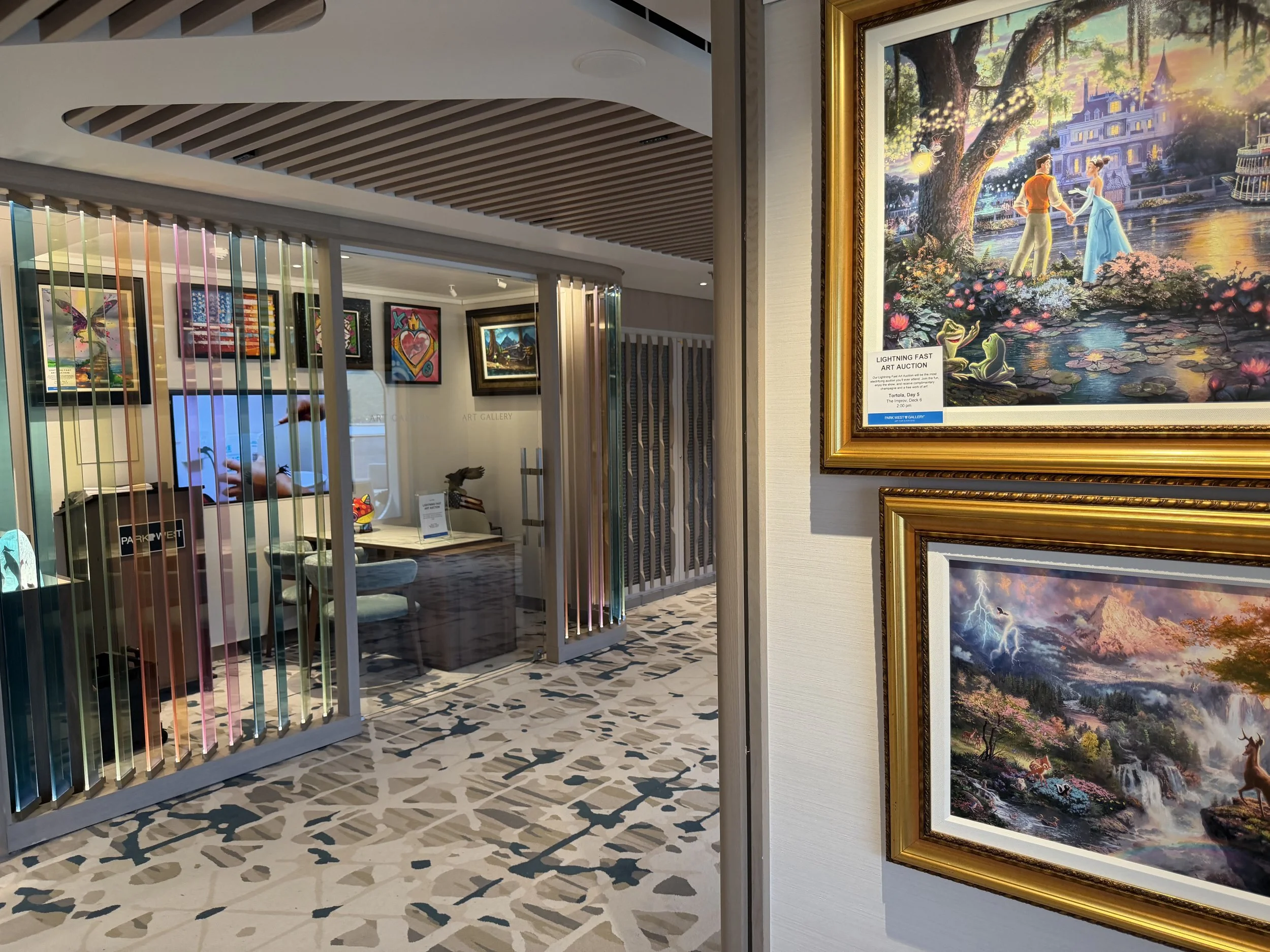 Art Gallery onboard Norwegian Luna, © Fraser at Sea